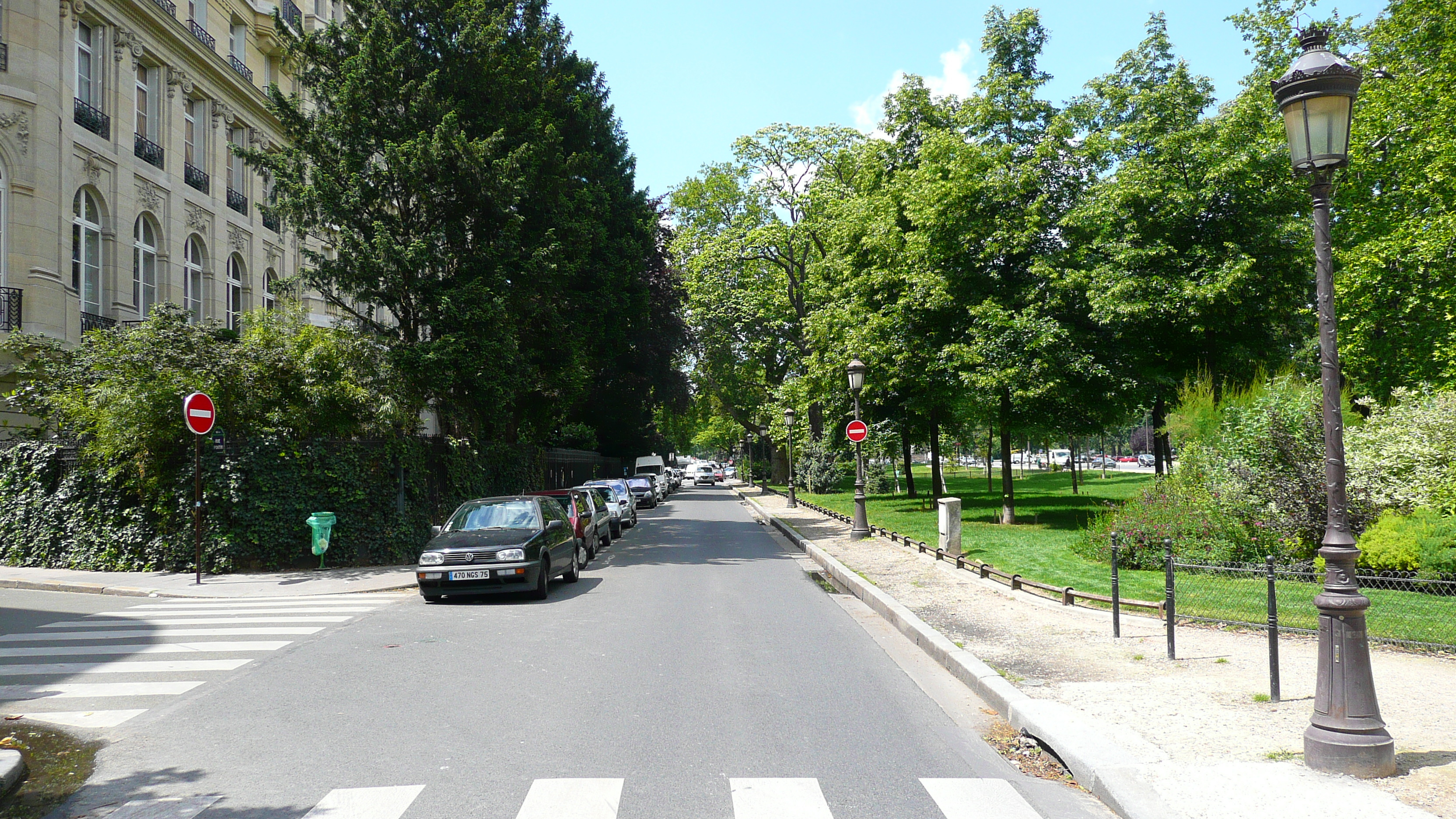 Photo France Paris Avenue Foch 2007-06 5