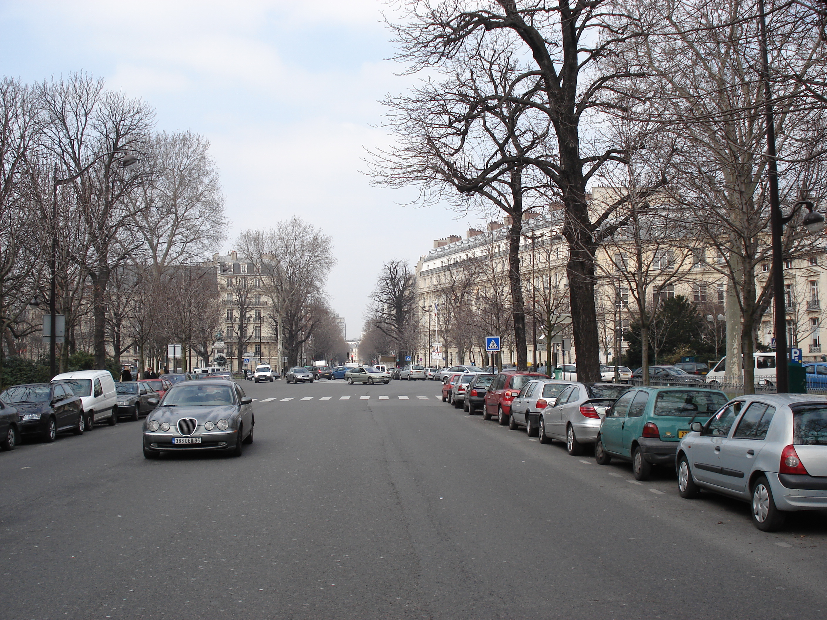 Photo France Paris 17eme Arrondissement Place Malesherbes 2006-03 10