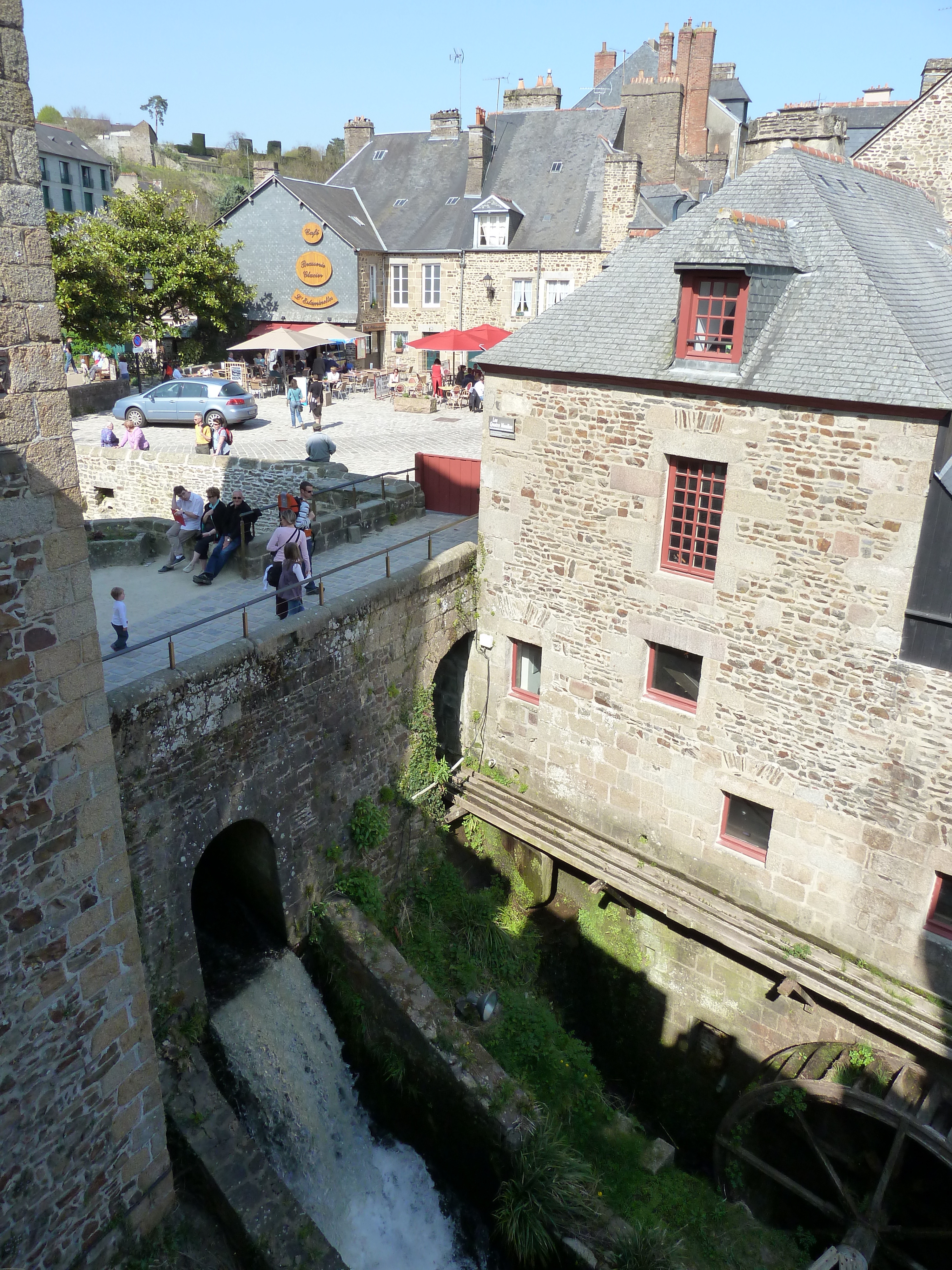 Photo France Fougères 2010-04 174