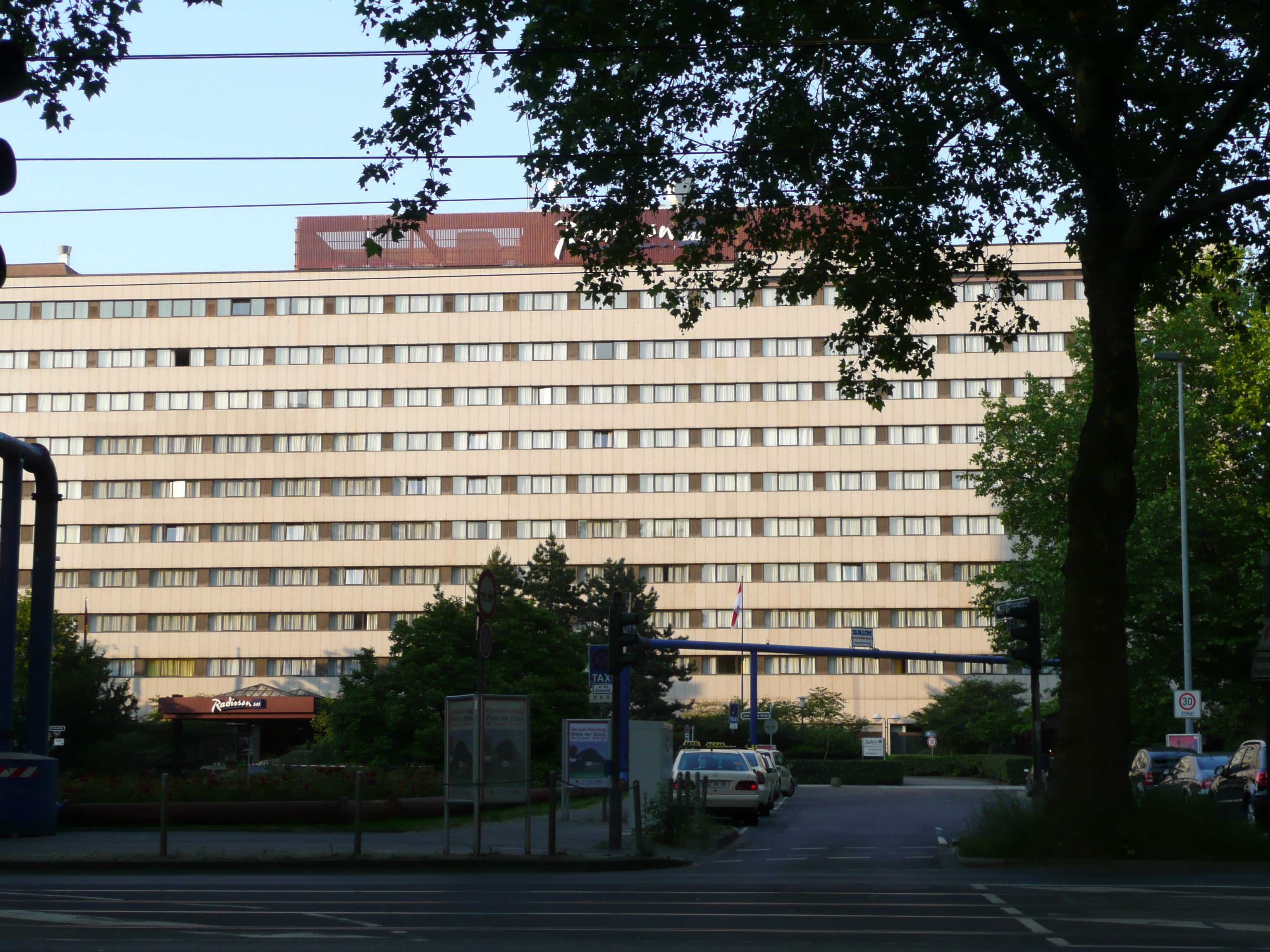 Photo Allemagne Dusseldorf Hotel Radisson 2007-05 13
