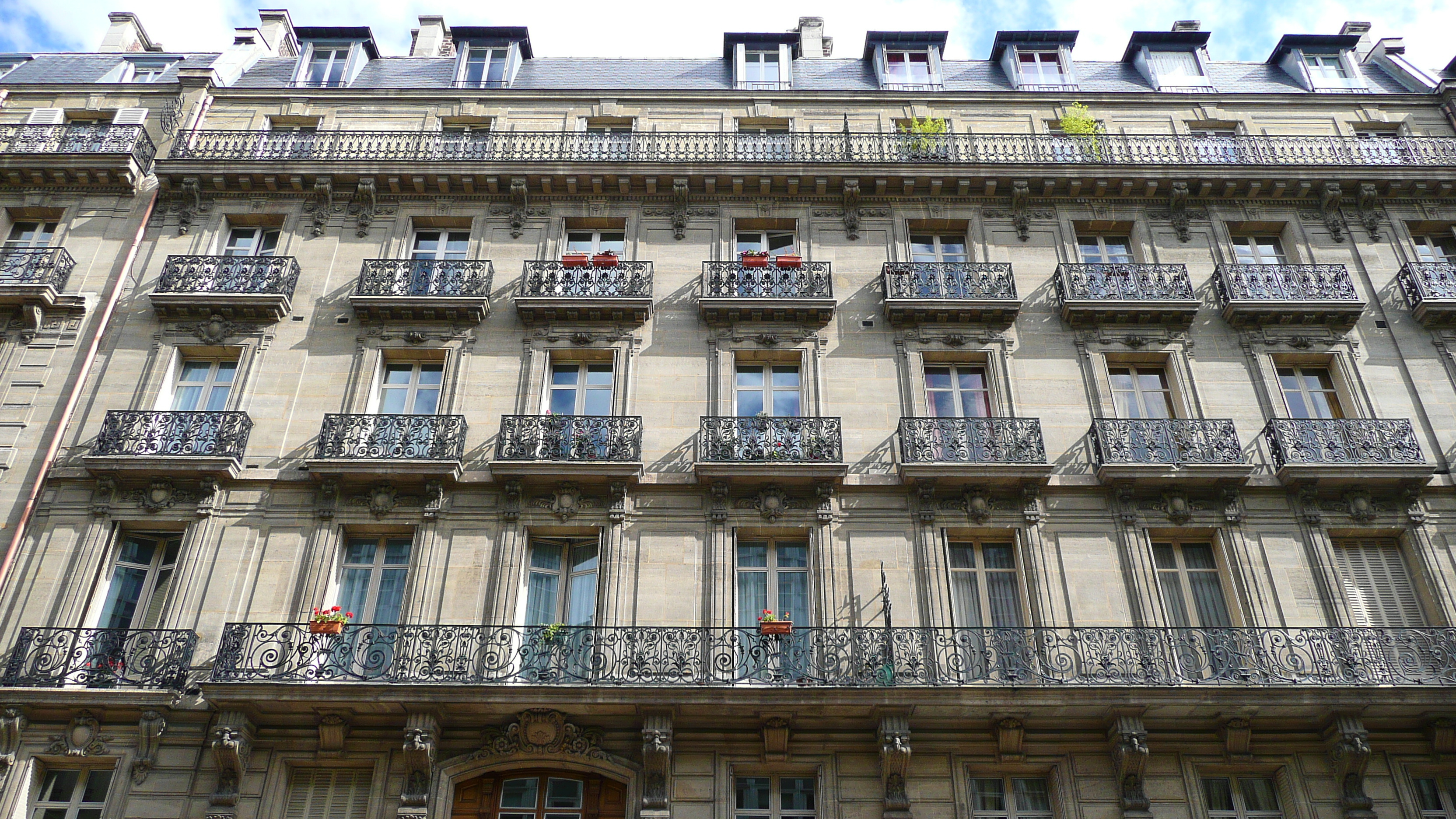 Photo France Paris 17eme Arrondissement Rue Jouffroy d'Abbans 2007-05 25