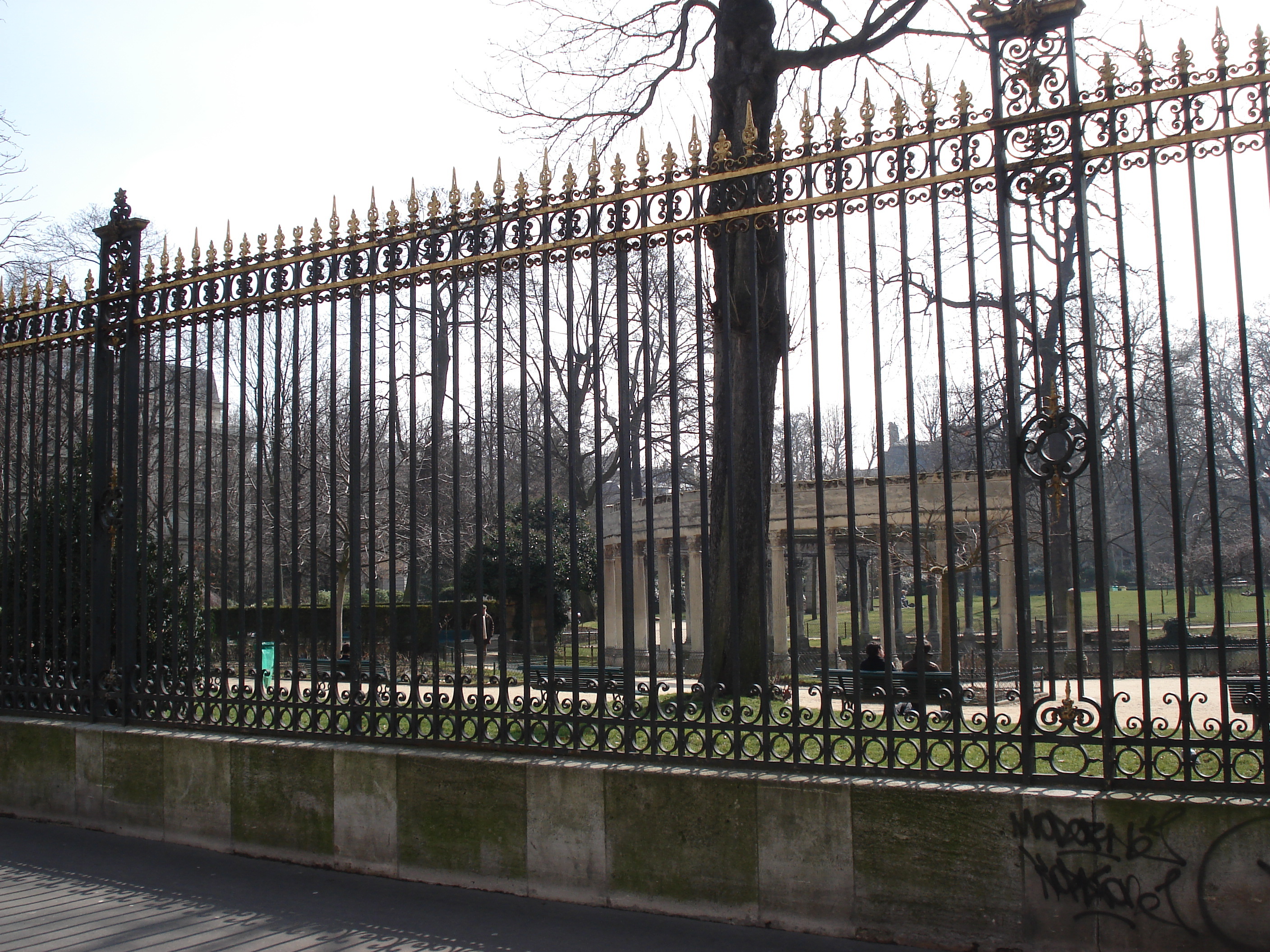 Photo France Paris 17eme Arrondissement Boulevard de Courcelles 2006-03 29