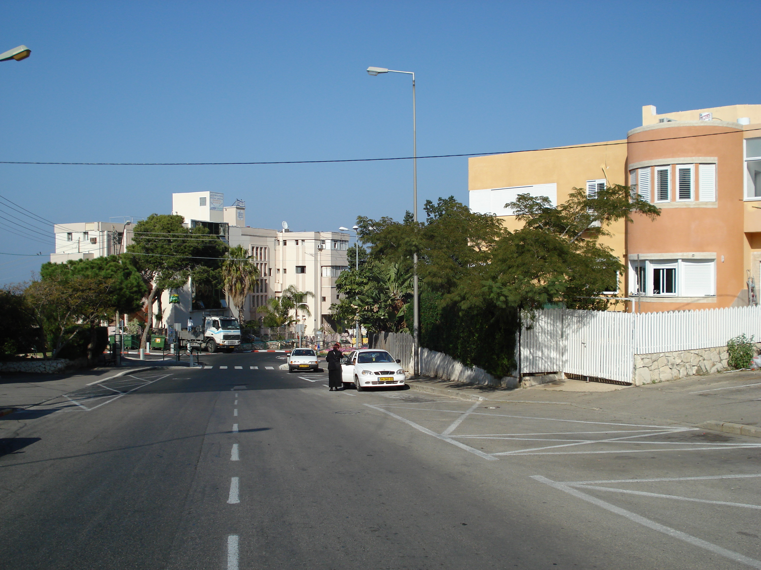 Photo Israel Haifa Carmel 2006-12 78
