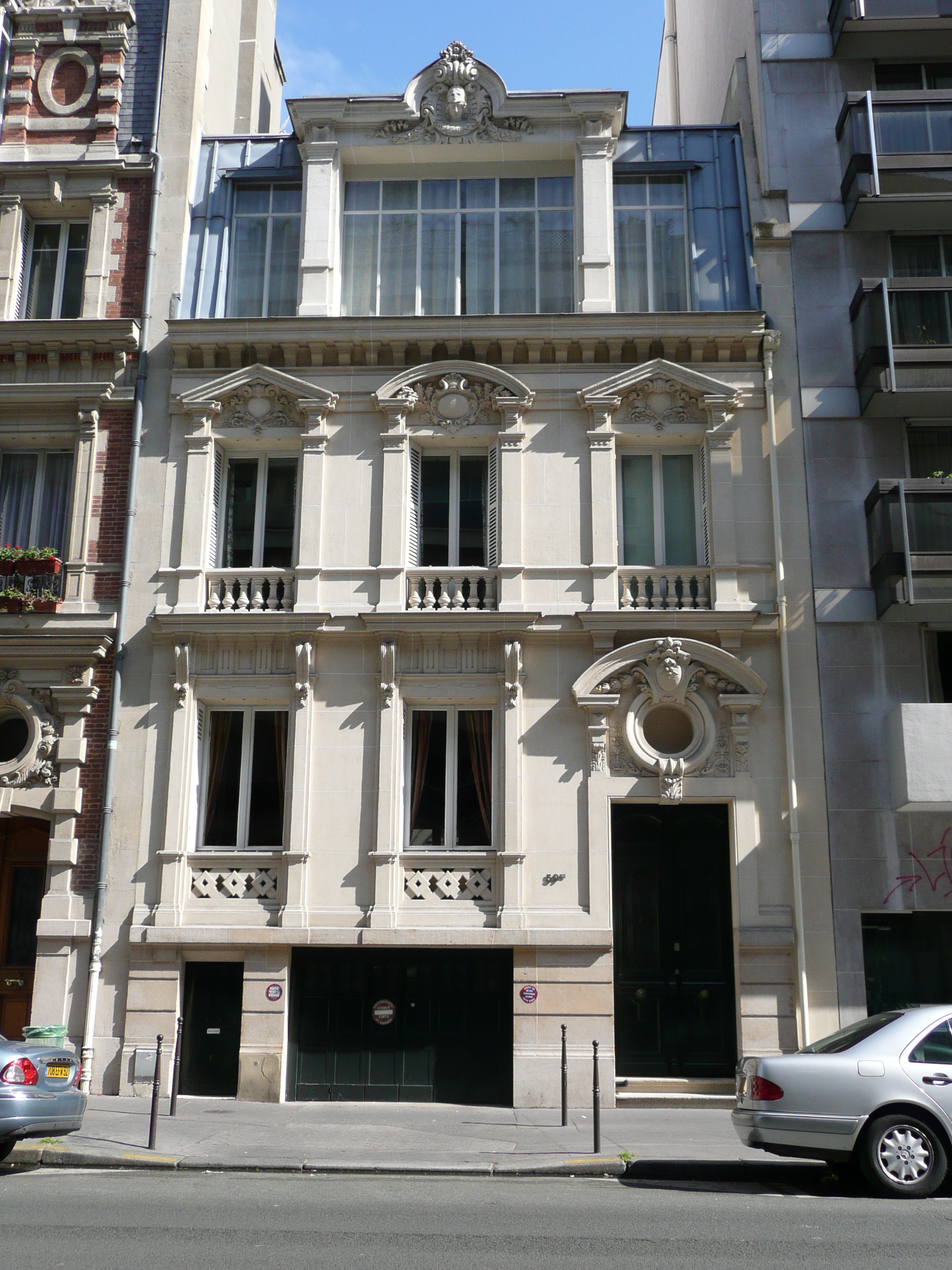Photo France Paris 17eme Arrondissement Rue Jouffroy d'Abbans 2007-05 0