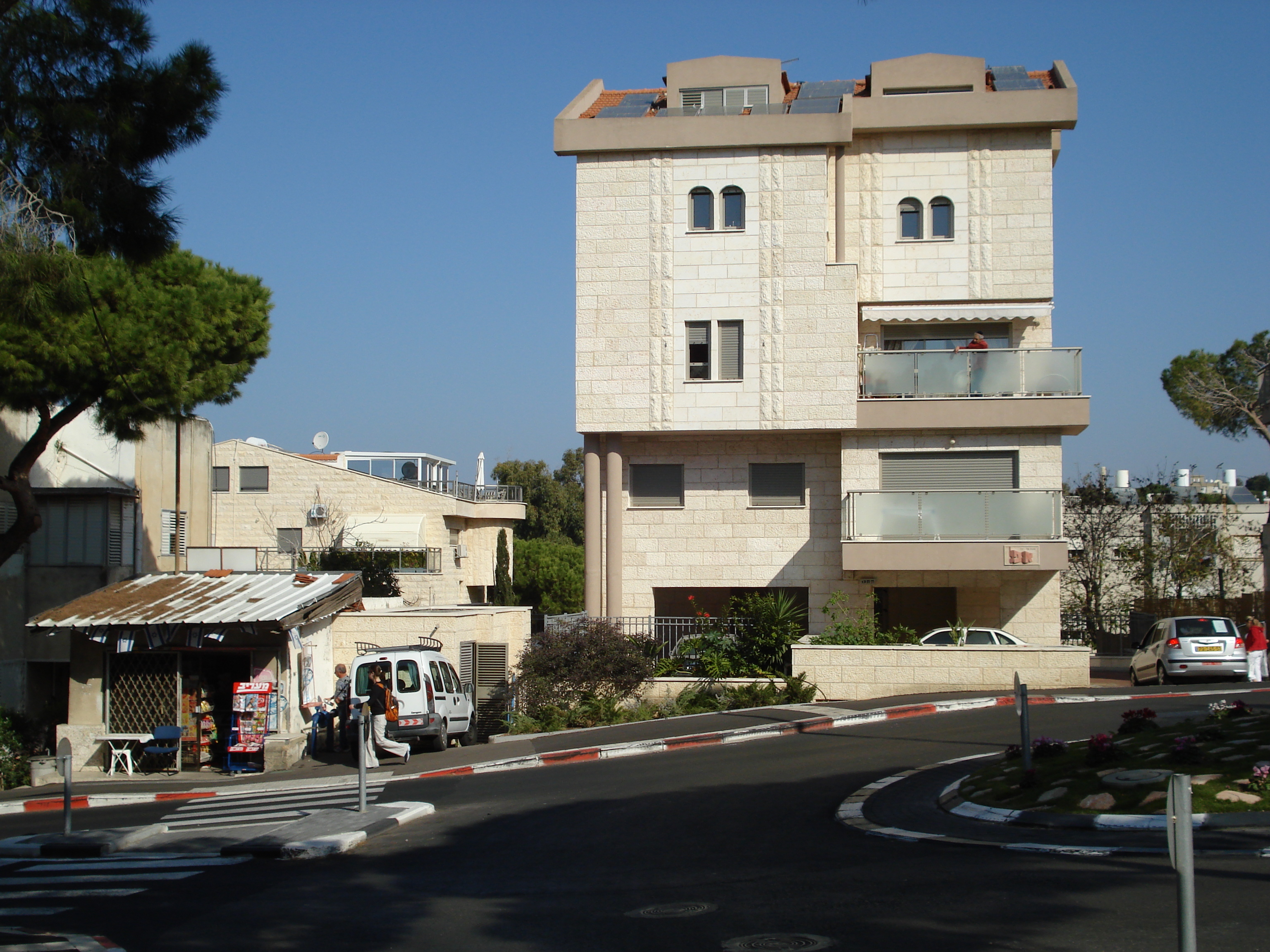 Photo Israel Haifa Carmel 2006-12 28