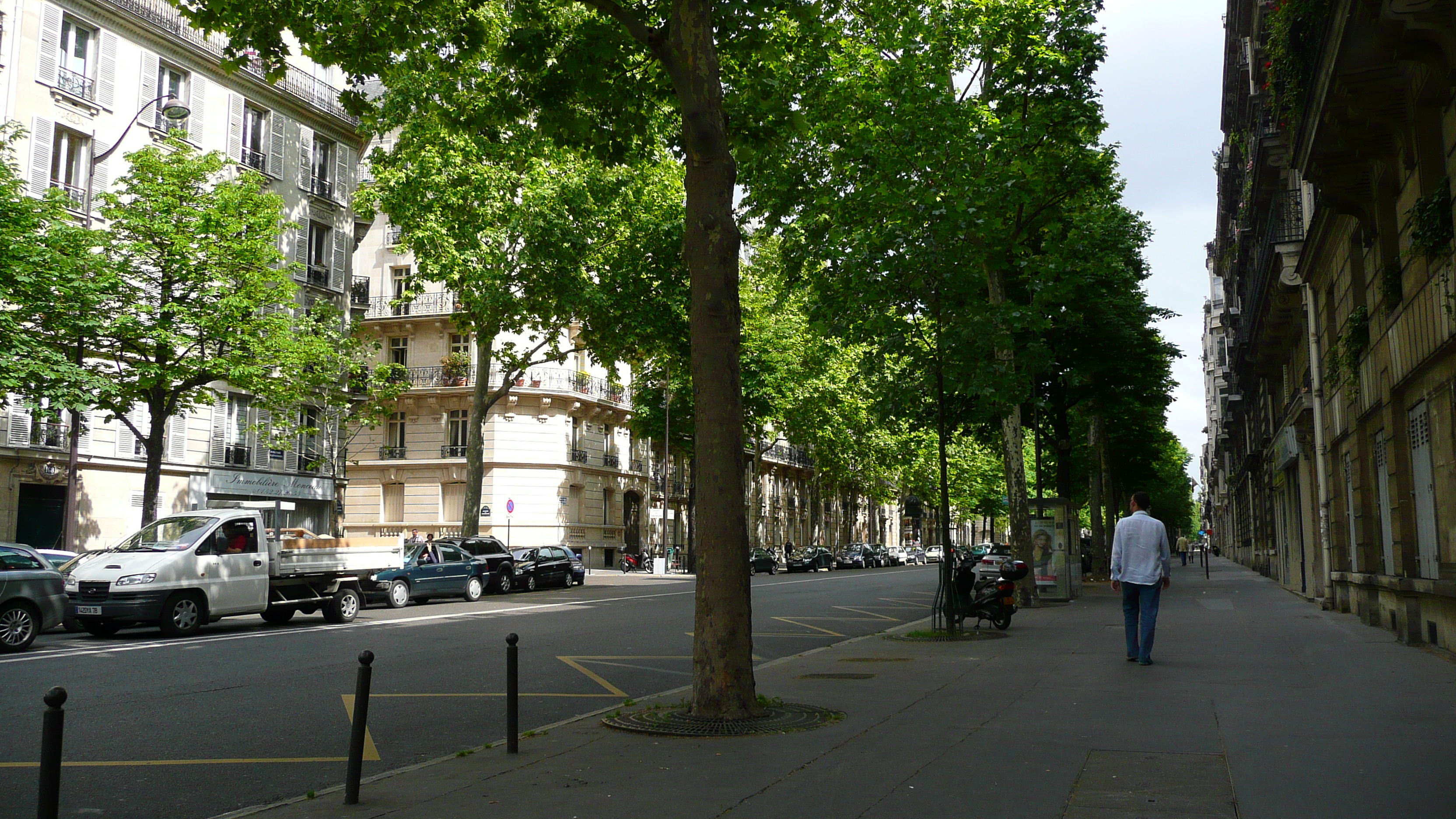 Photo France Paris 17eme Arrondissement Place Wagram 2007-05 9