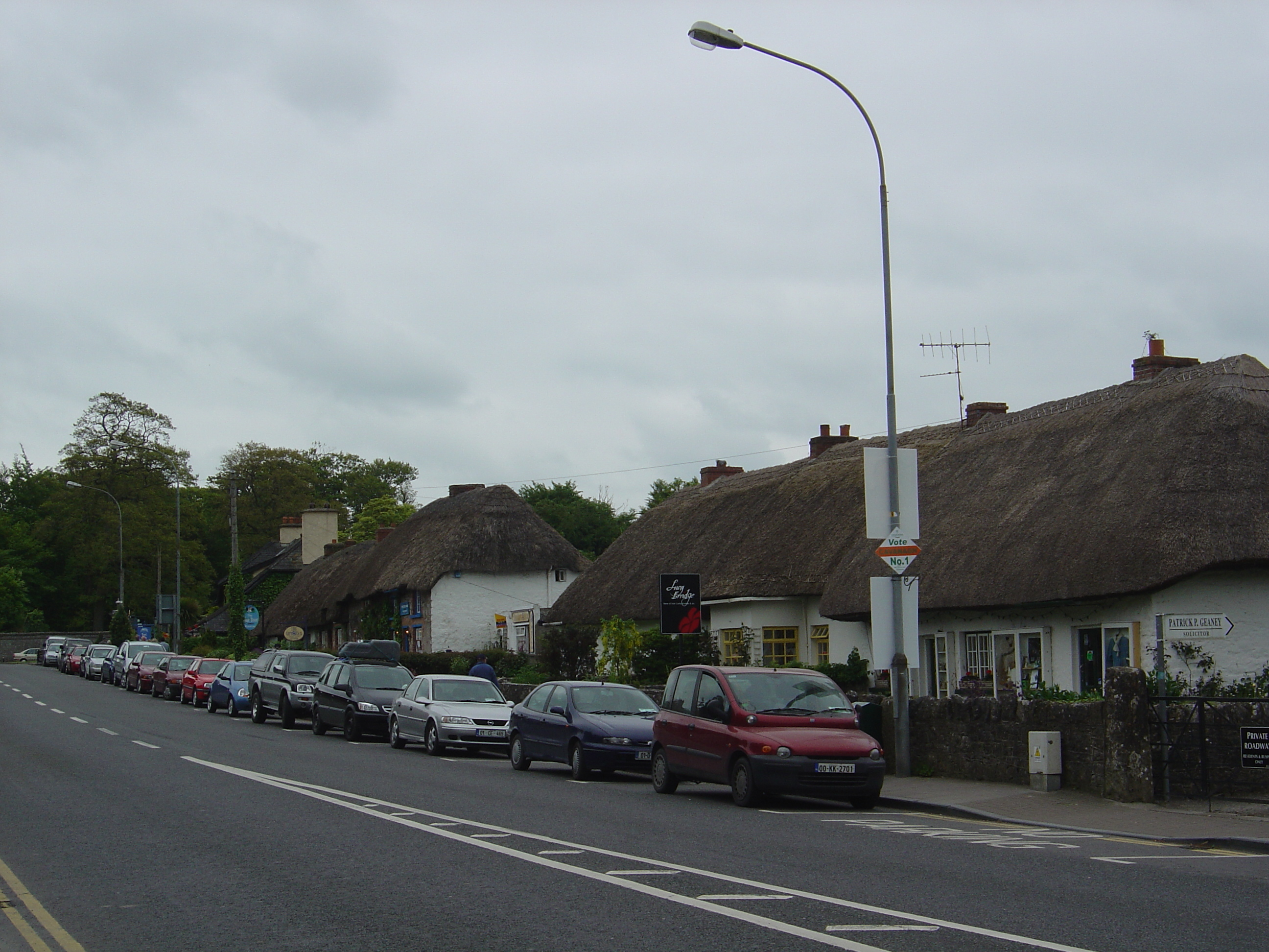 Photo Irlande Contrée de Limerick Adare 2004-05 19