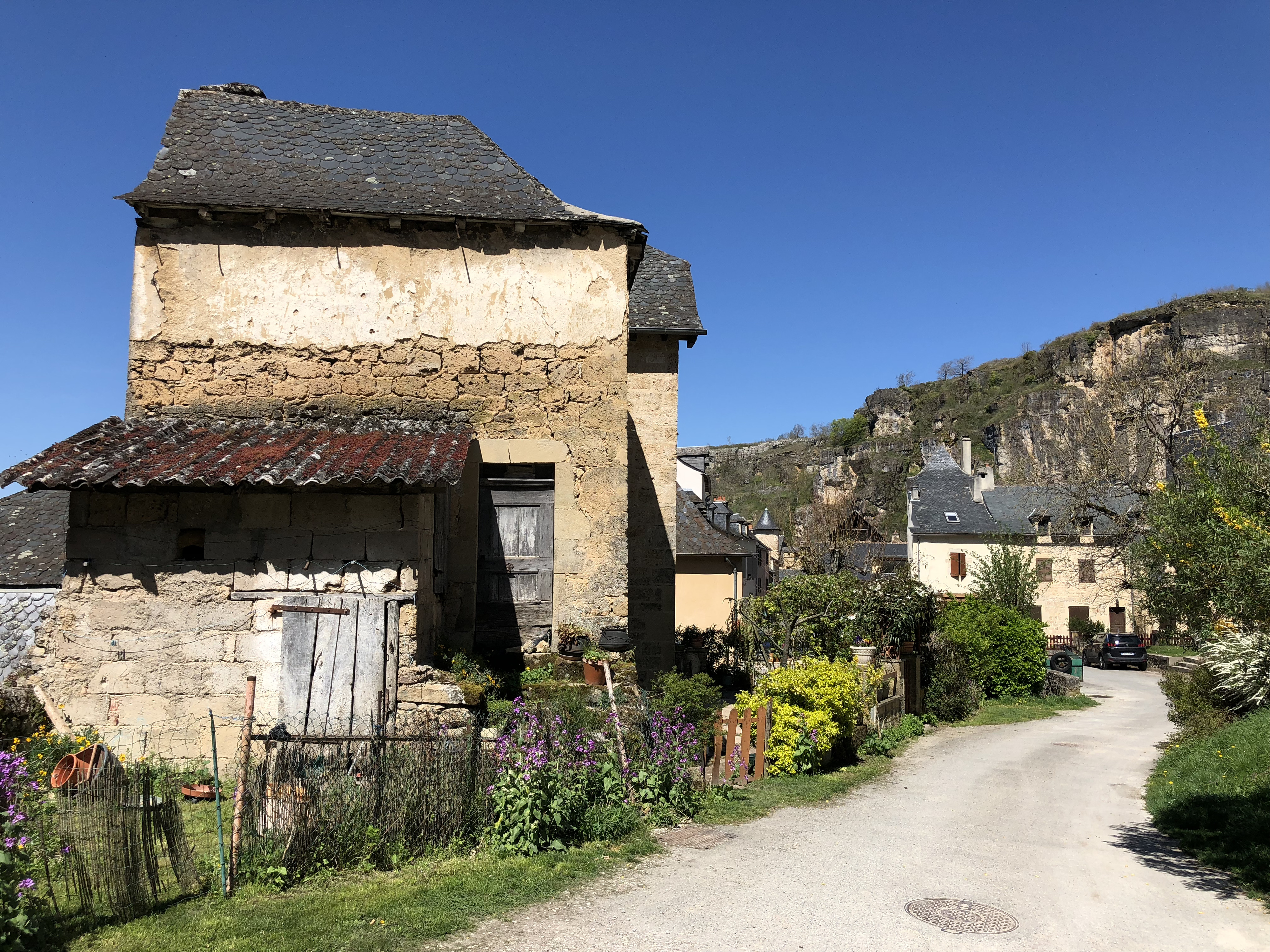 Photo France Salles la Source 2018-04 59