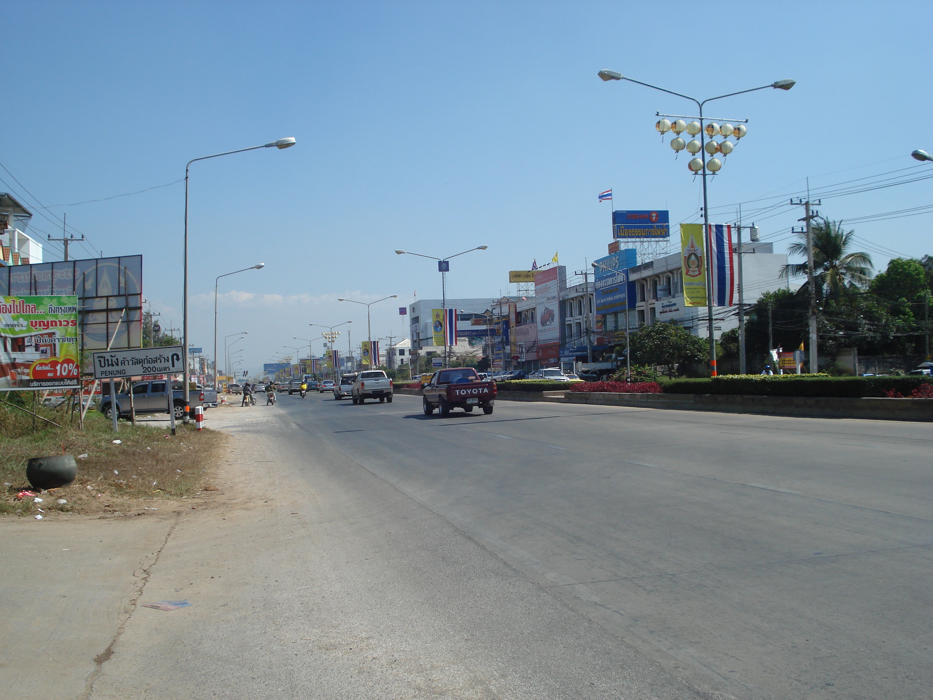 Photo Thaïlande Phitsanulok rue Mittraparp 2008-01 76