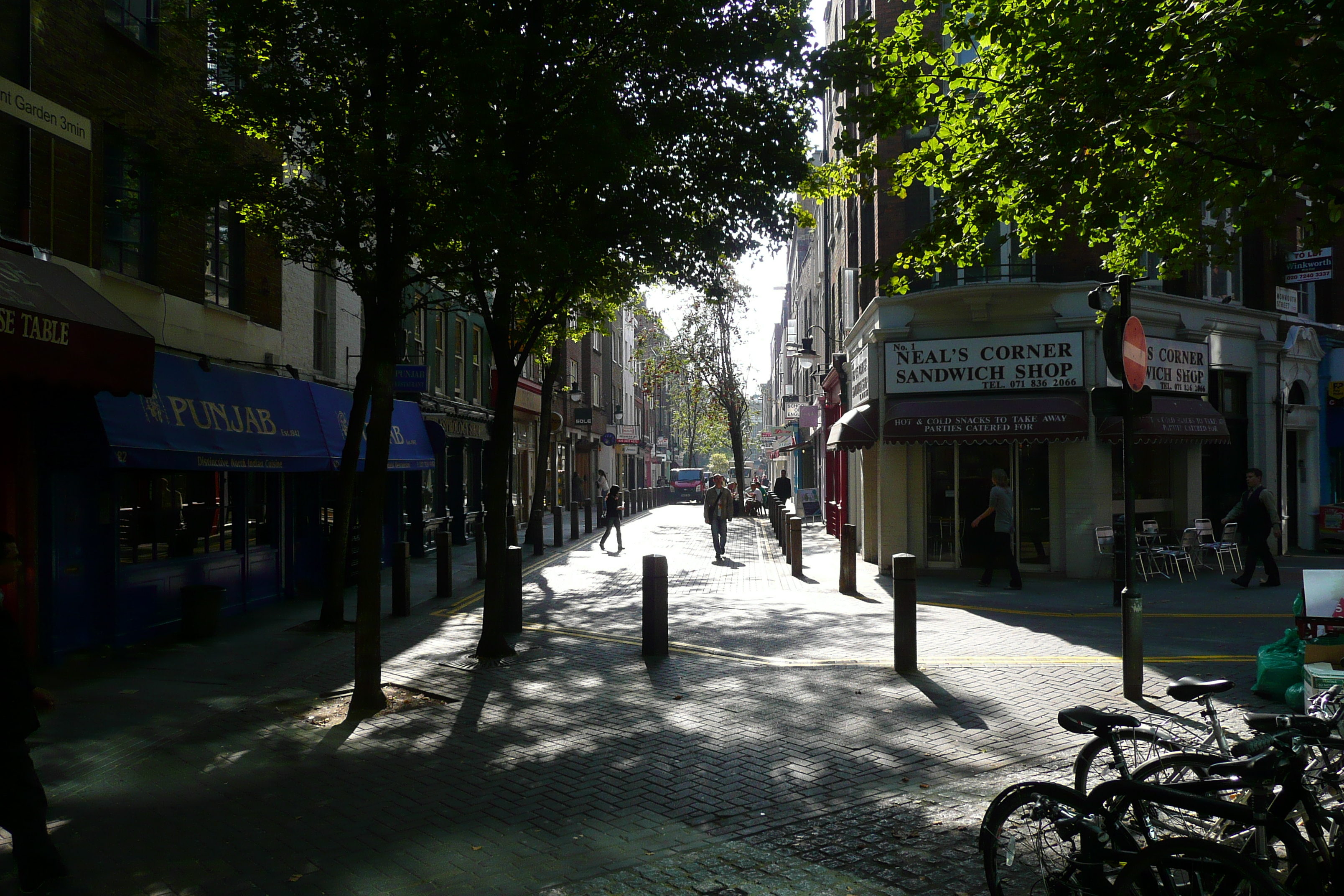 Photo Royaume-Uni Londres Avenue Shaftesbury 2007-09 94