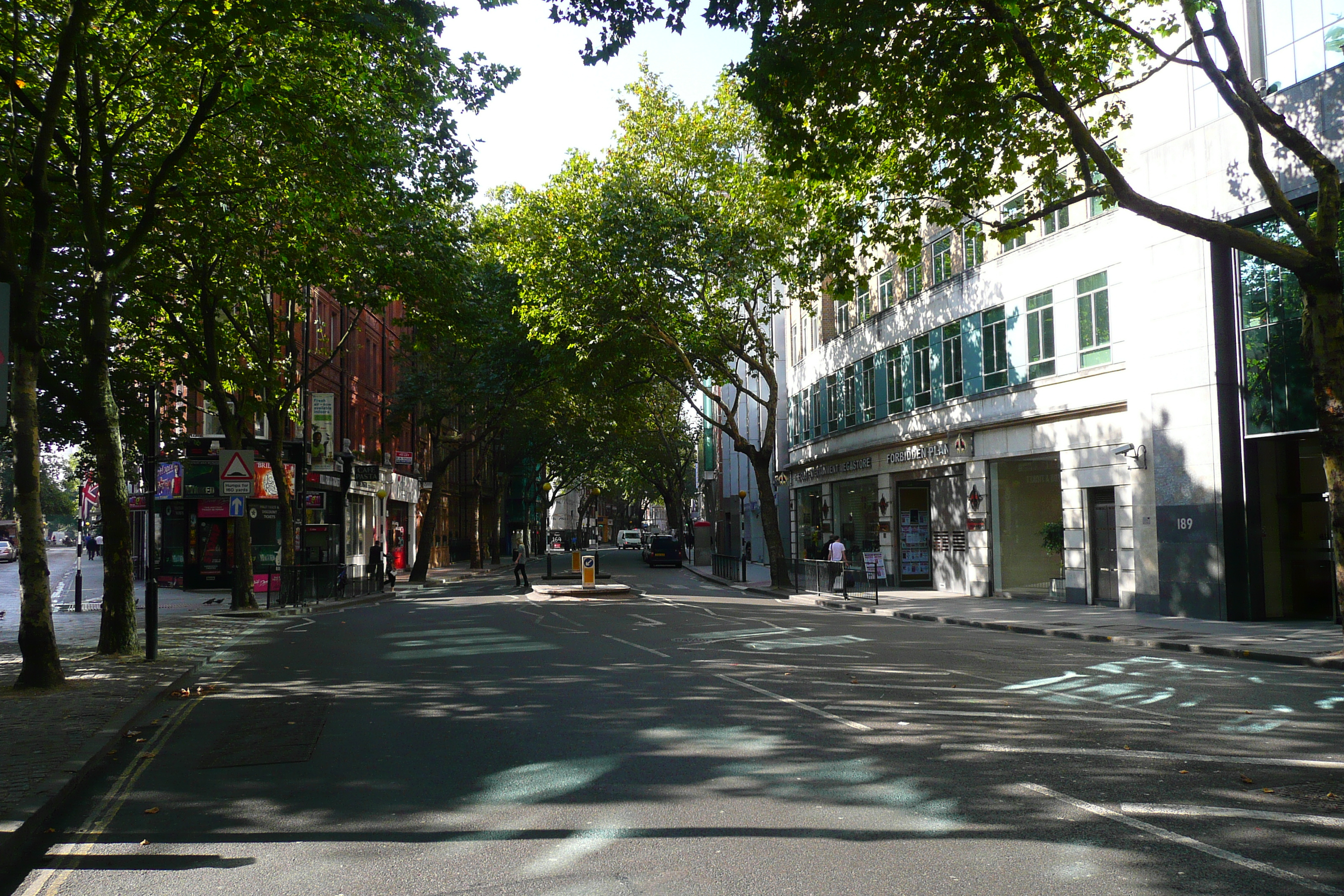 Photo Royaume-Uni Londres Avenue Shaftesbury 2007-09 1