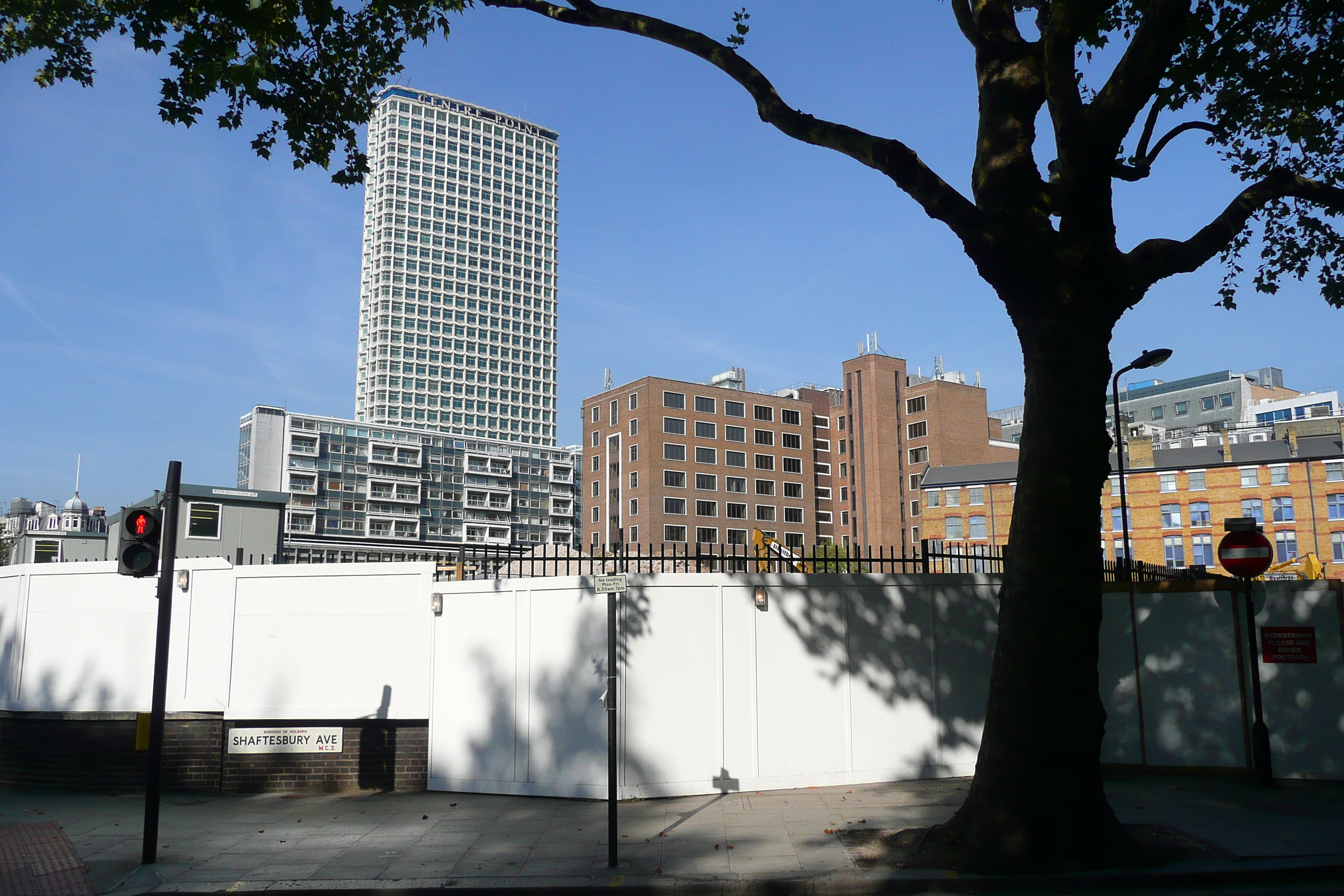 Photo Royaume-Uni Londres Avenue Shaftesbury 2007-09 8
