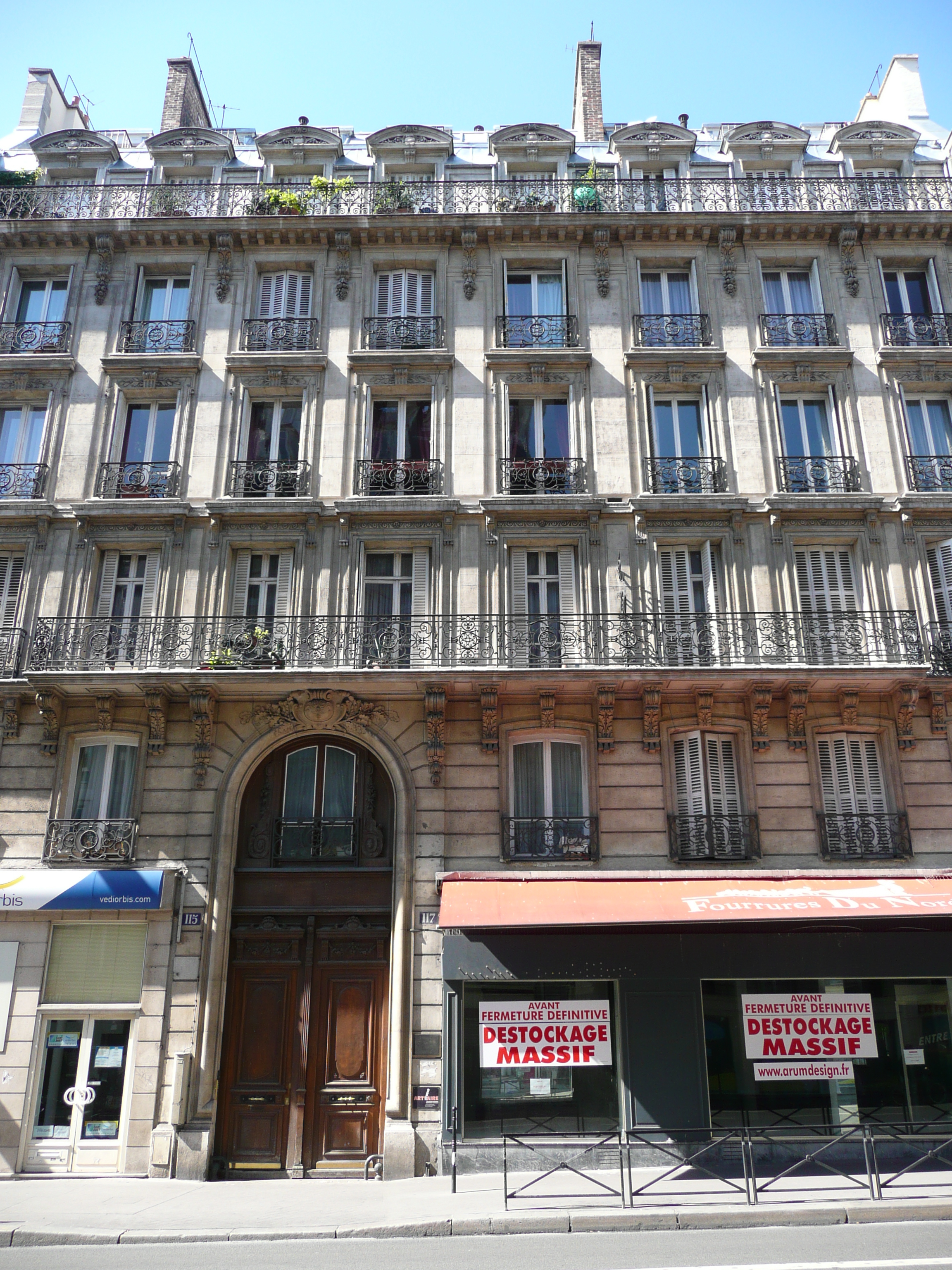 Photo France Paris Rue La Fayette 2007-08 122