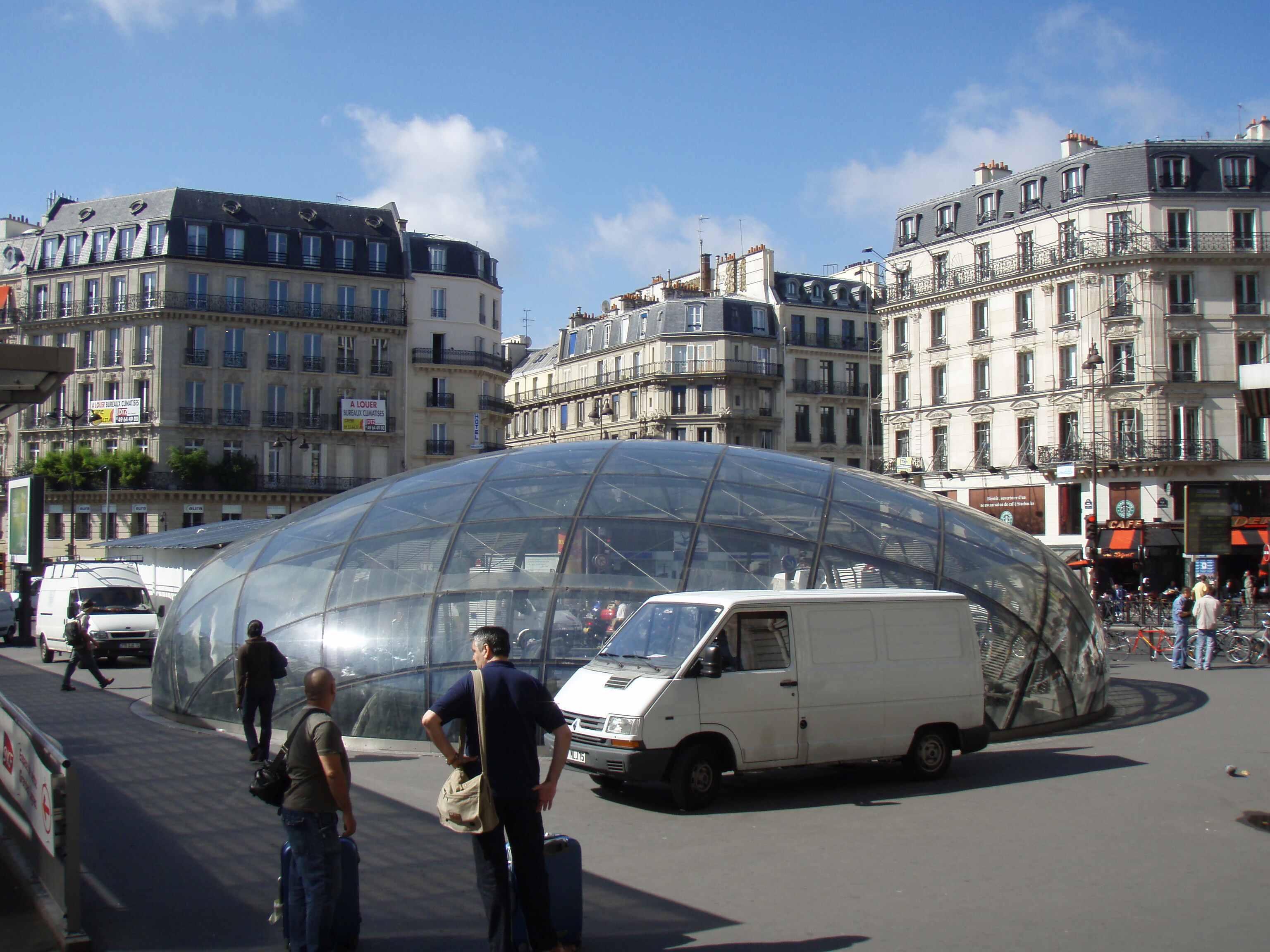 Photo France Paris Gare Saint-Lazare 2007-07 19