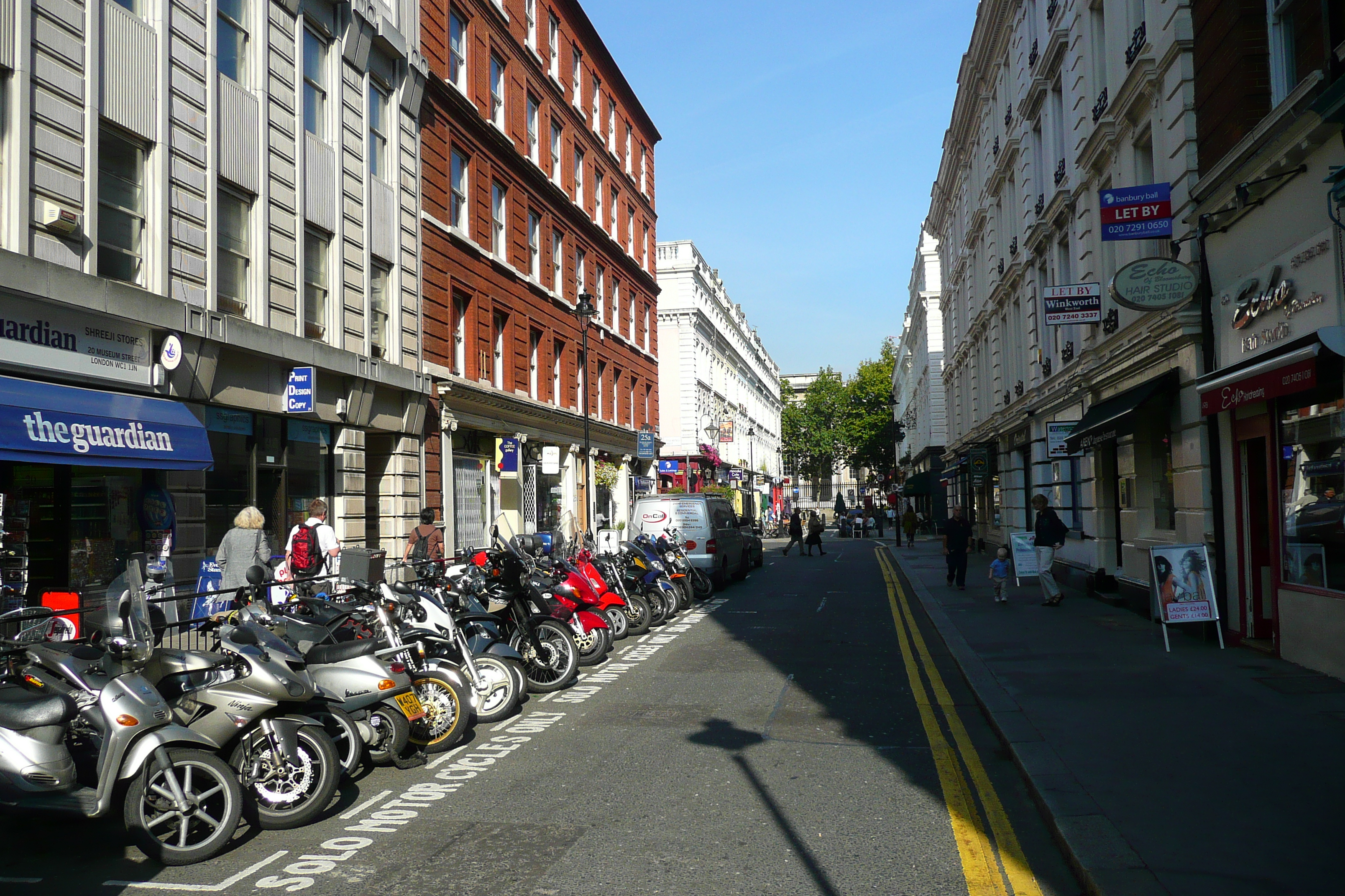 Photo Royaume-Uni Londres Museum Street 2007-09 3
