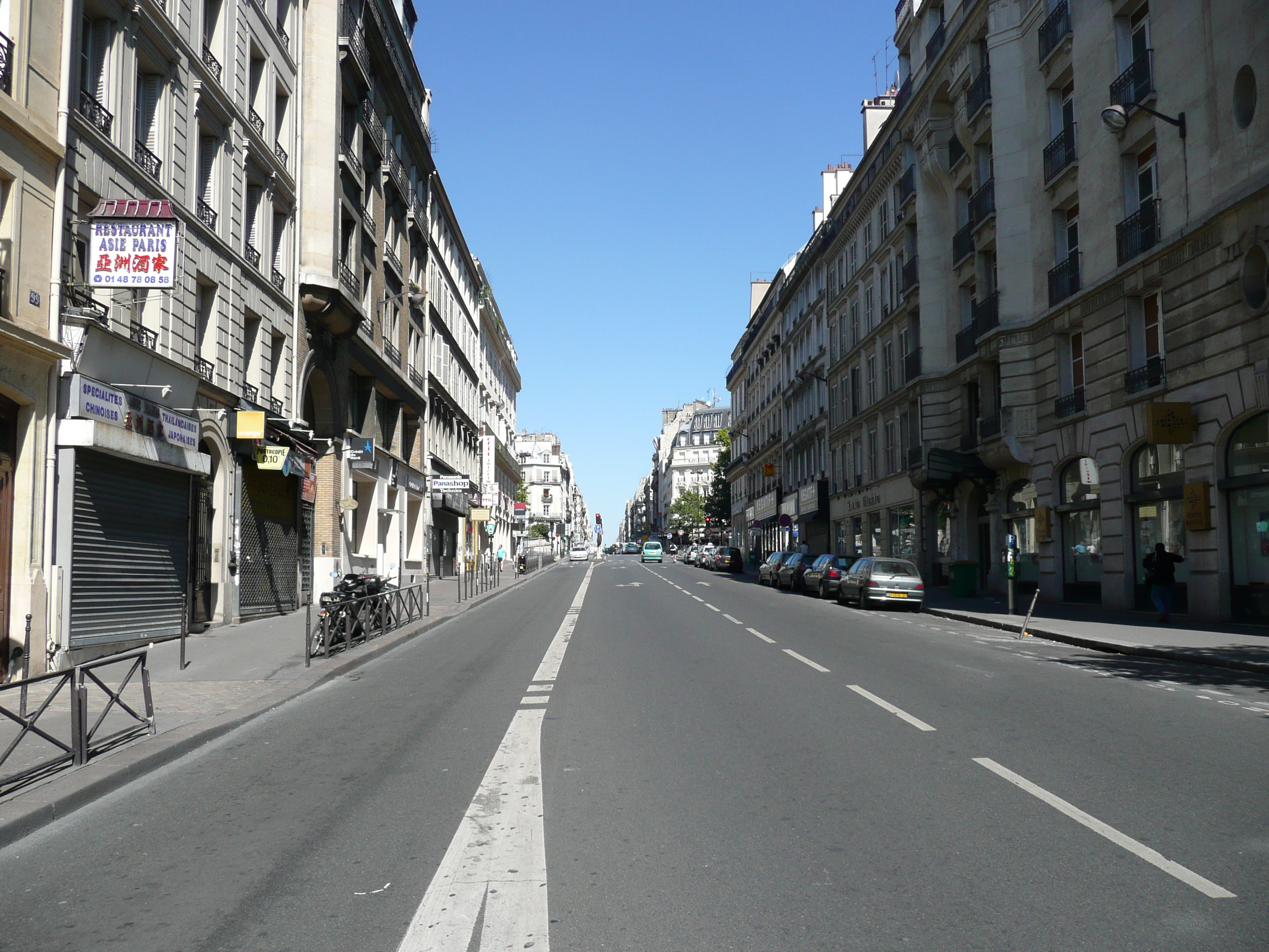 Photo France Paris Rue La Fayette 2007-08 29