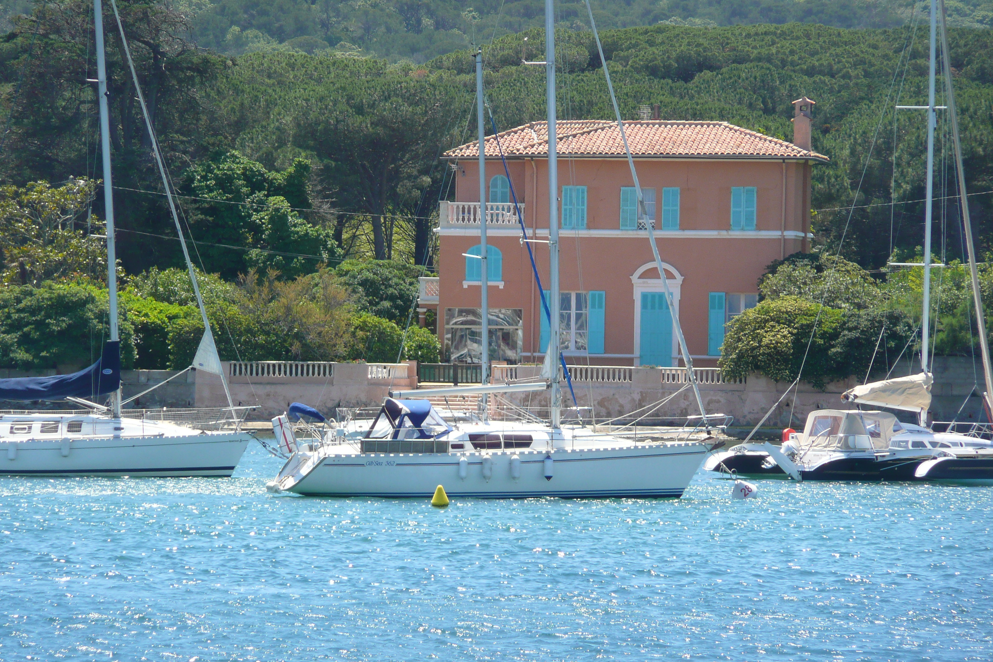 Photo France Ile de Porquerolles Port de Porquerolles 2008-05 13