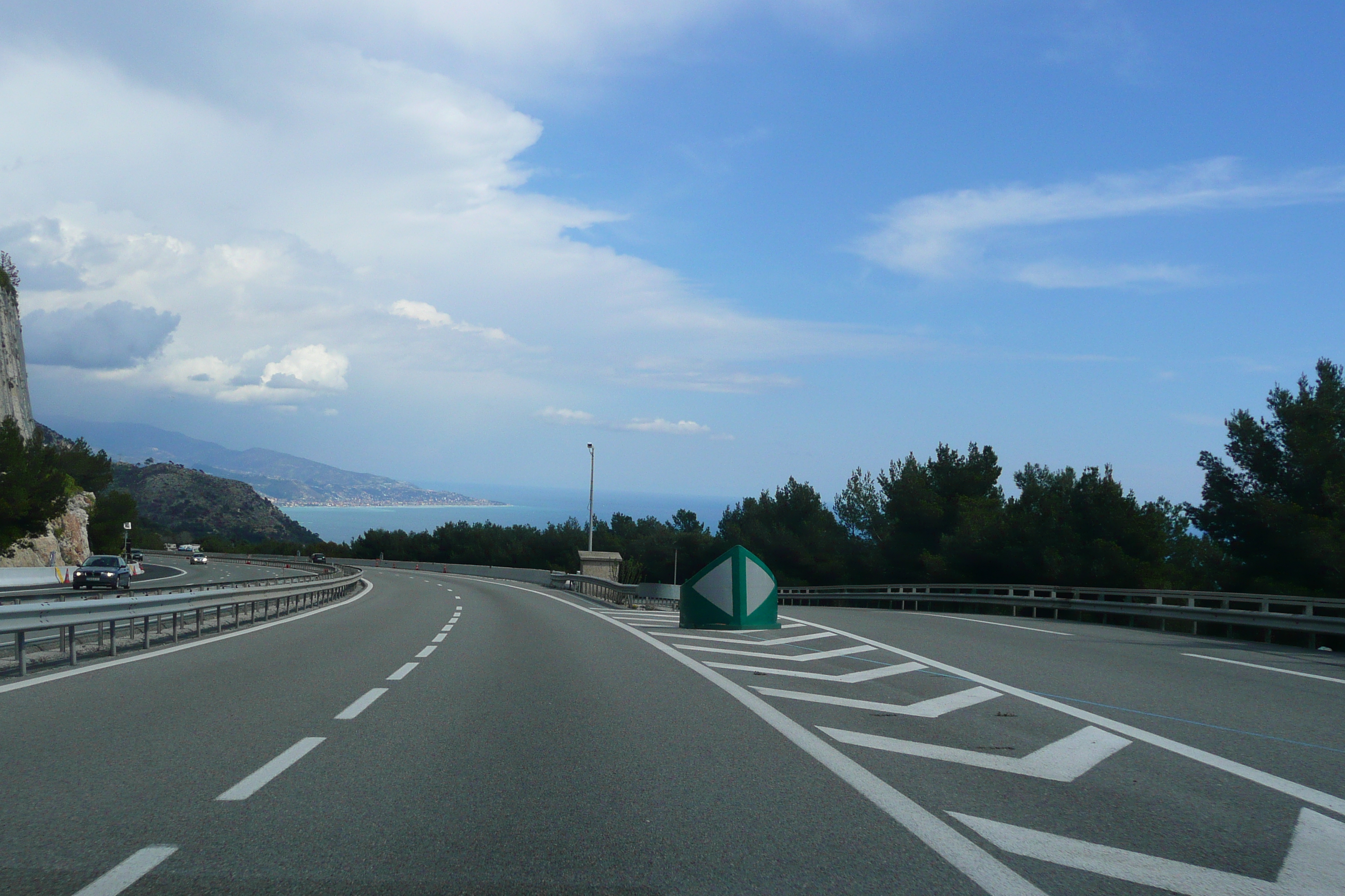 Photo France Côte d'Azur route de Nice à Menton 2008-03 0