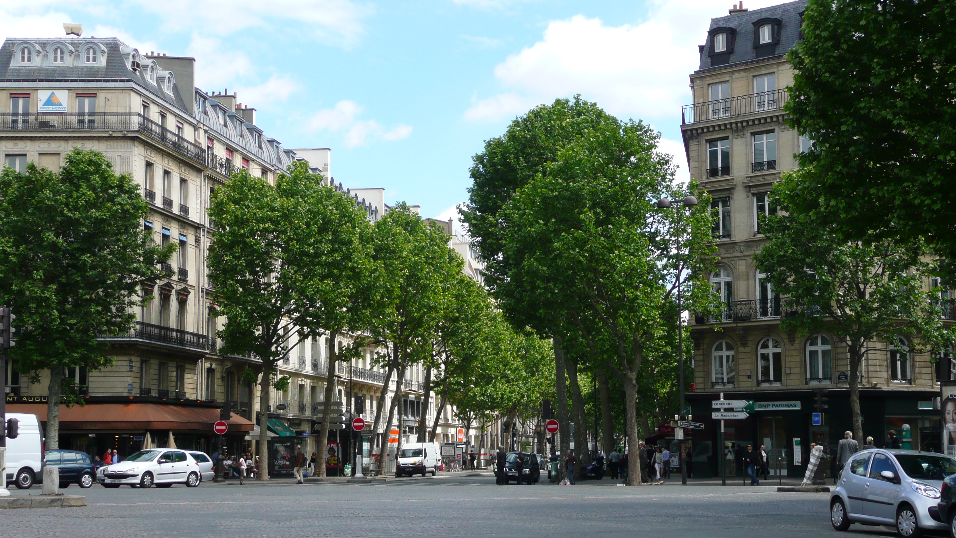 Photo France Paris Boulevard Malesherbes 2007-05 5