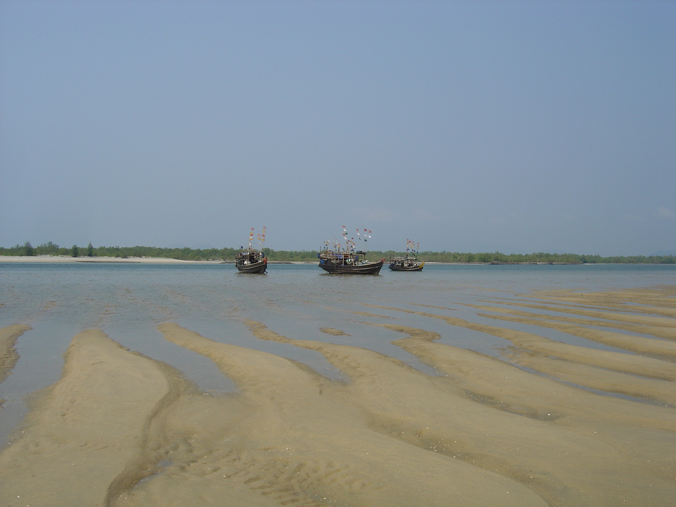 Photo Birmanie (Myanmar) Nord de Maungmagan 2005-01 22