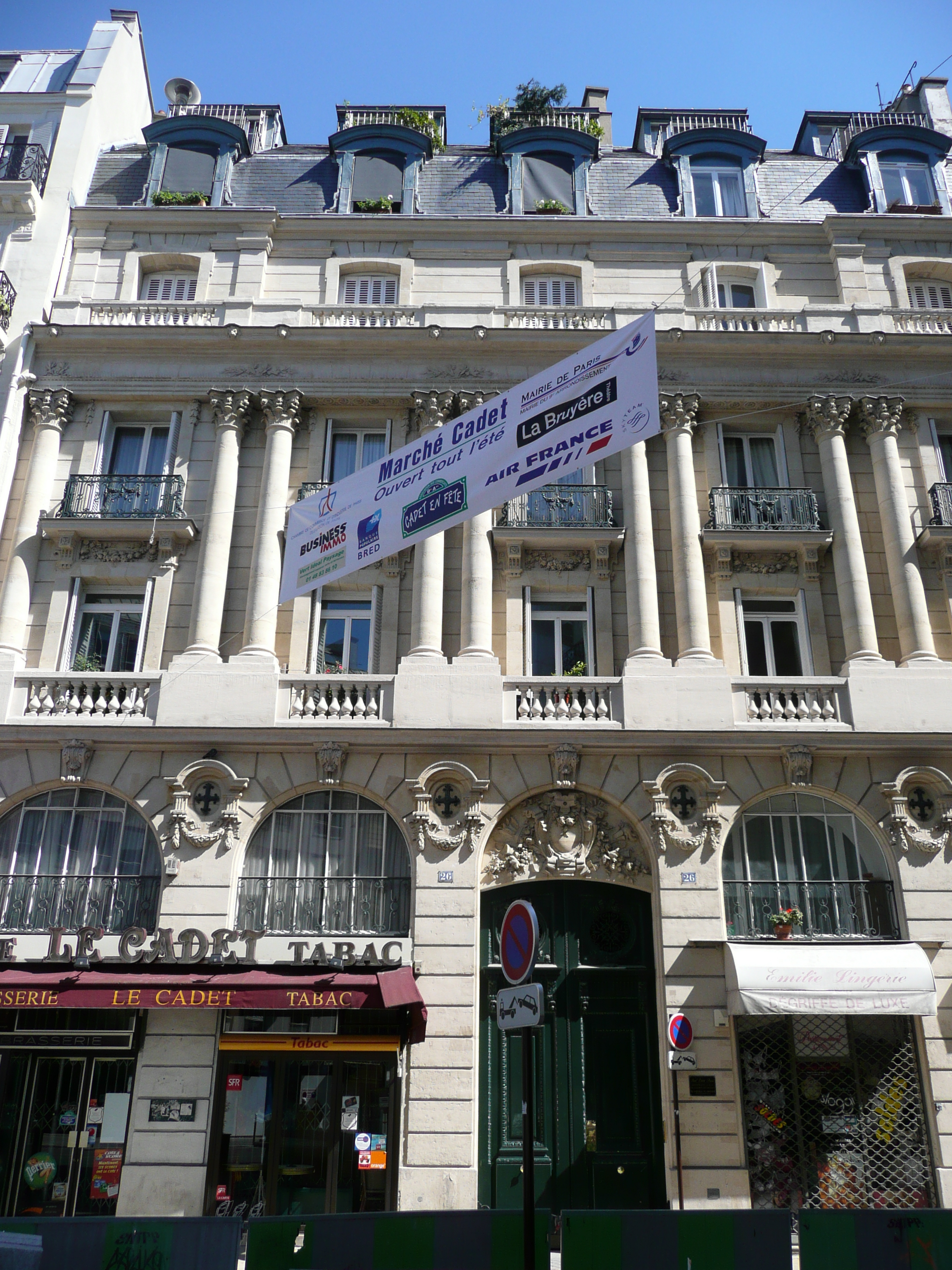 Photo France Paris Rue La Fayette 2007-08 87
