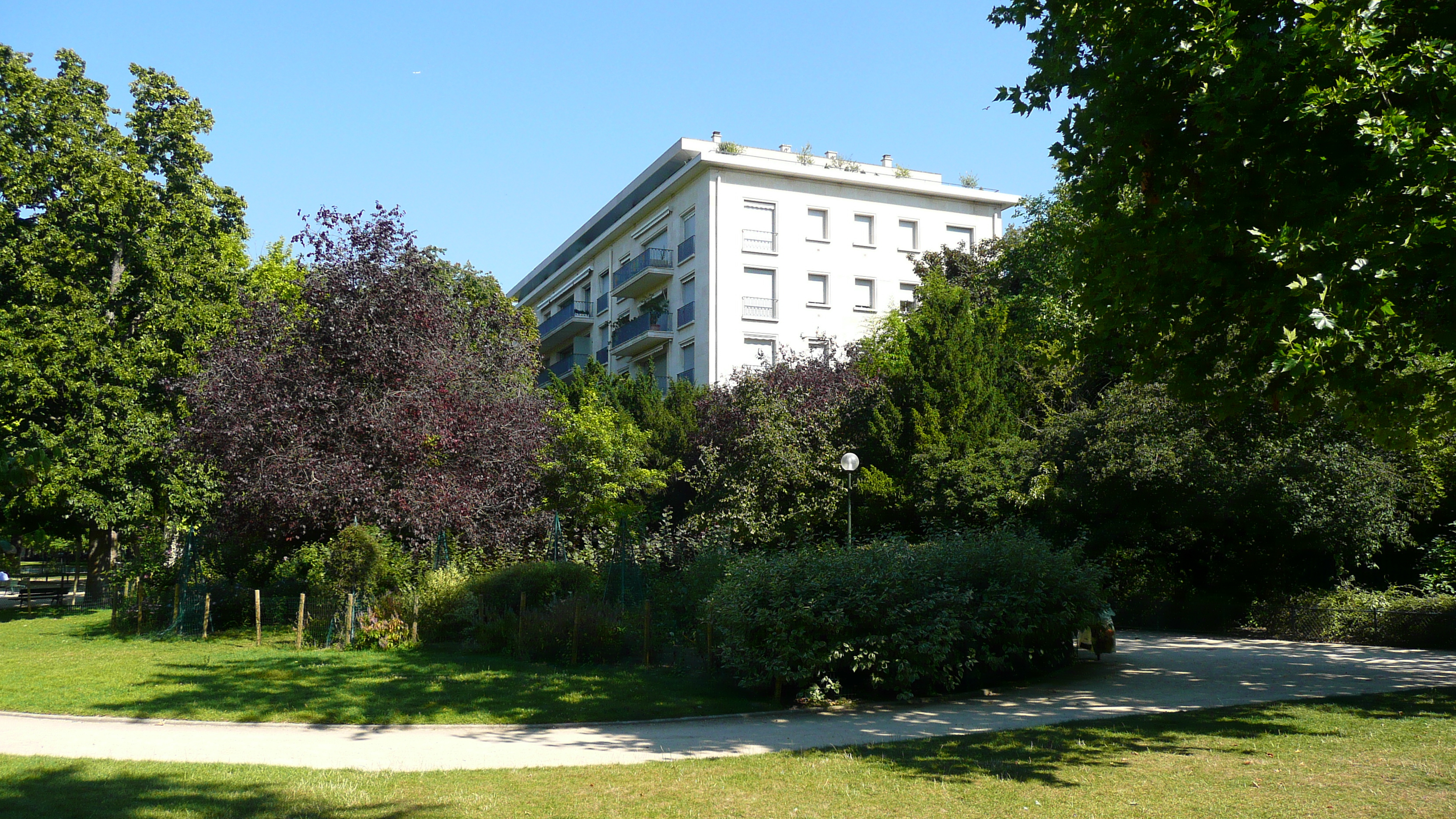 Photo France Paris Jardins du Ranelagh 2007-08 95