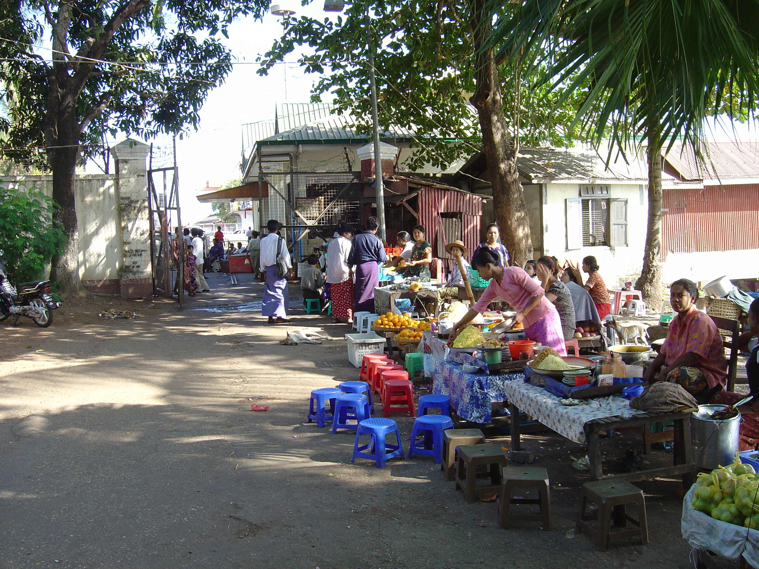 Photo Birmanie (Myanmar) Rangoun 2005-01 110