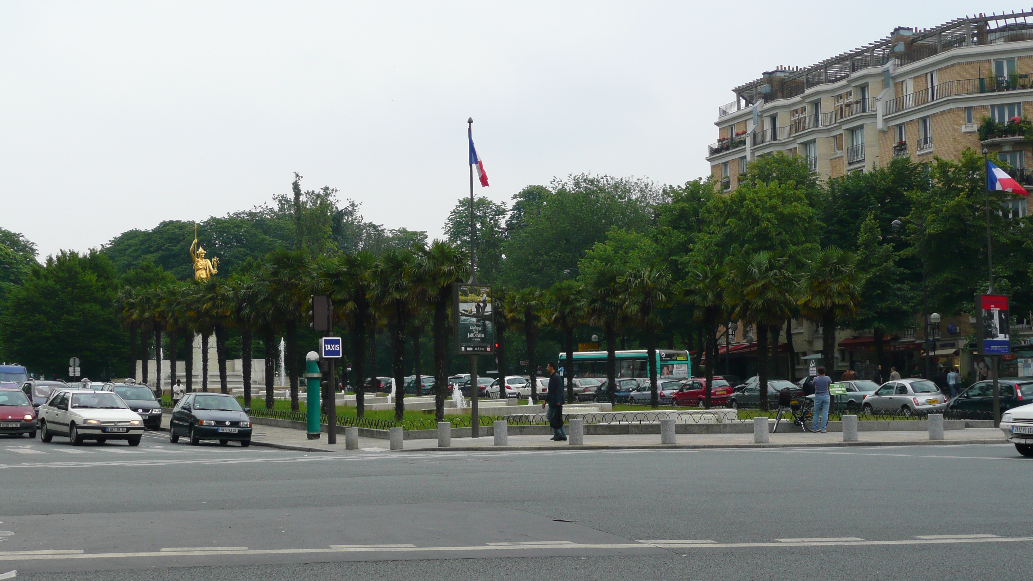 Photo France Paris Maréchaux est de Paris 2007-06 87
