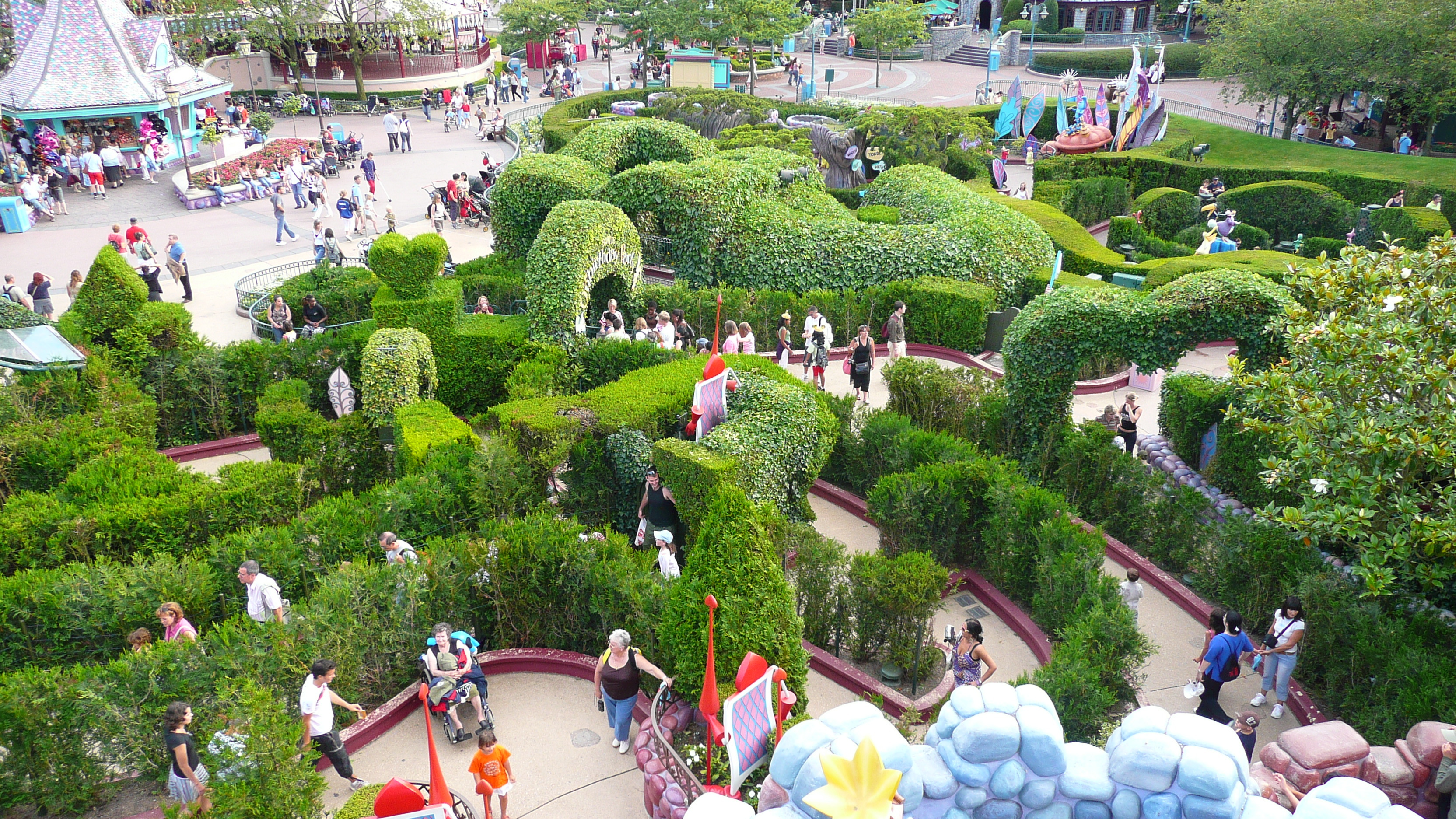 Photo France Disneyland Paris Le Labyrinthe d'Alice 2007-07 17