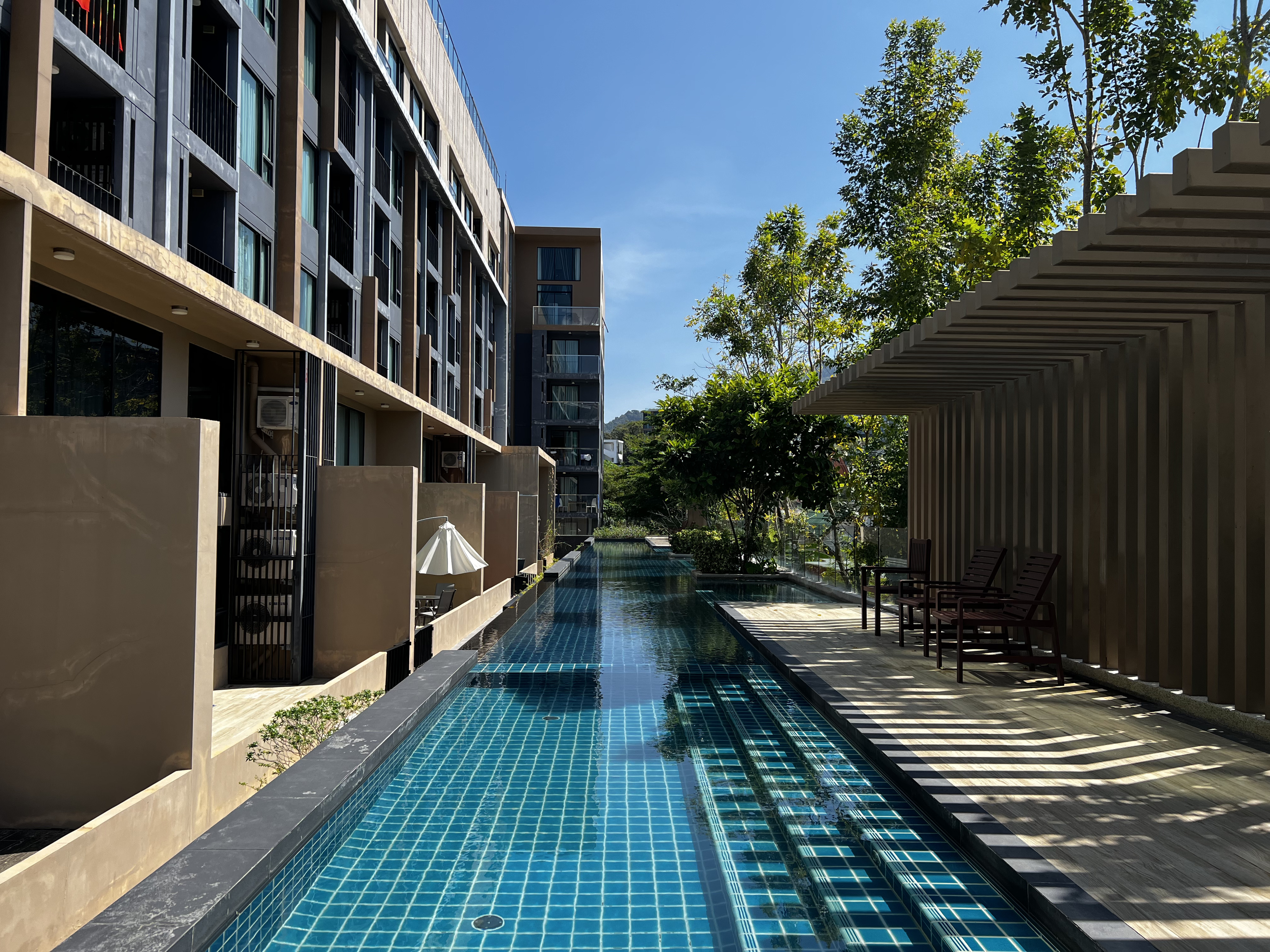 Photo Thaïlande Phuket Plage de Surin The Aristo Resort 2021-12 13