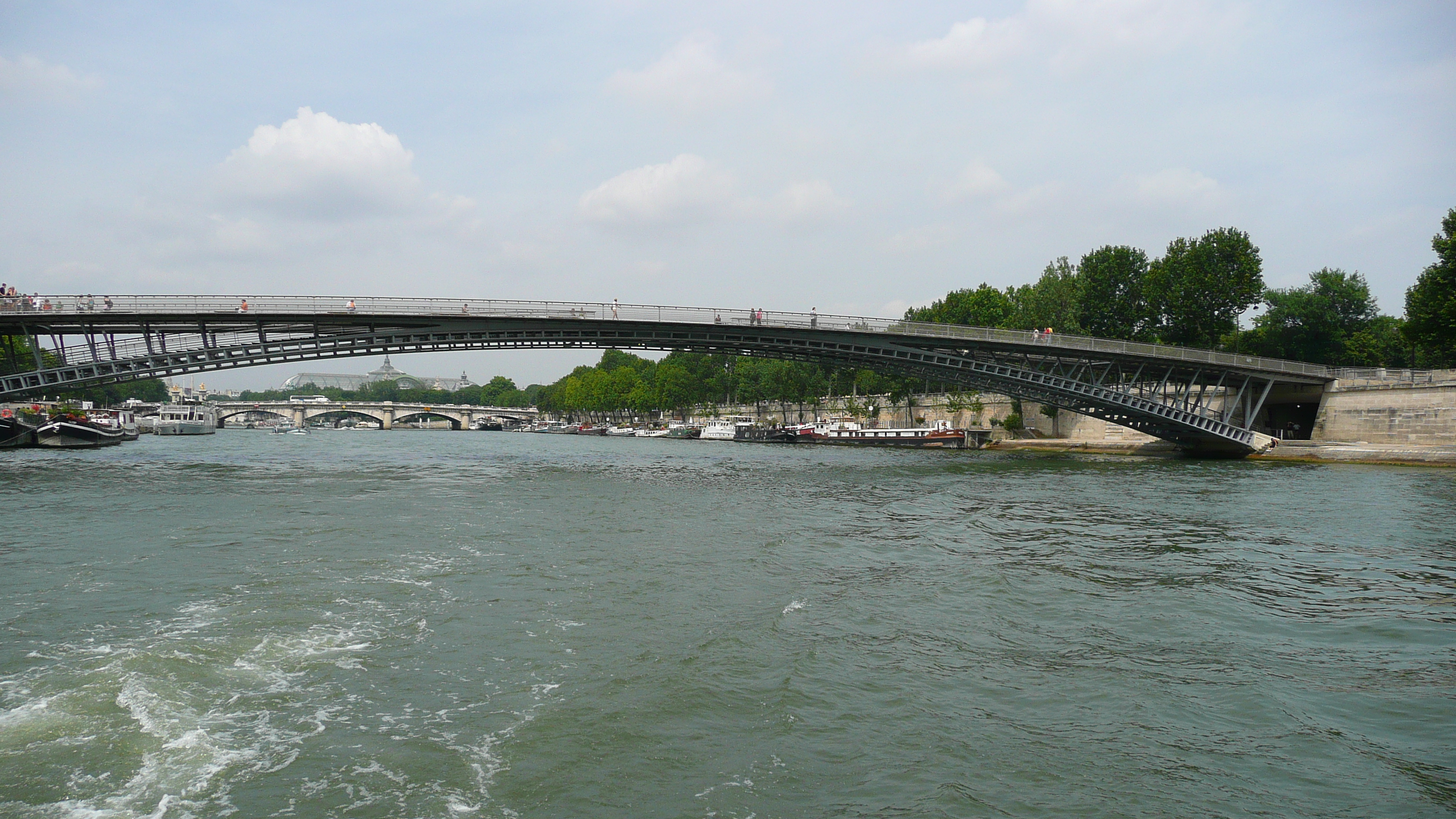 Photo France Paris La Seine en Batobus 2007-06 24