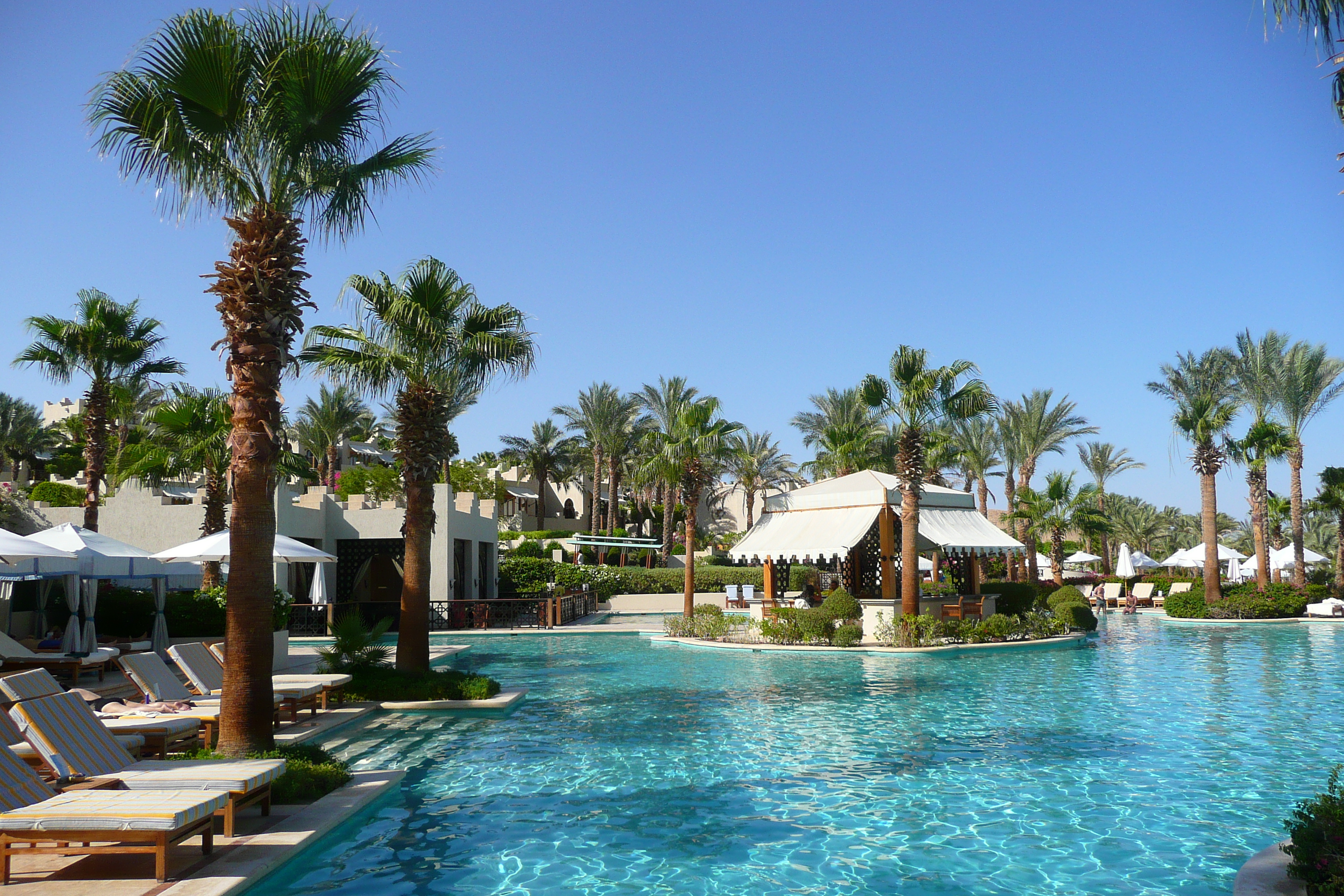 Photo Égypte Sharm el Sheikh Hotel Four Seasons Piscine Four Seasons Al Waha 2008-06 14