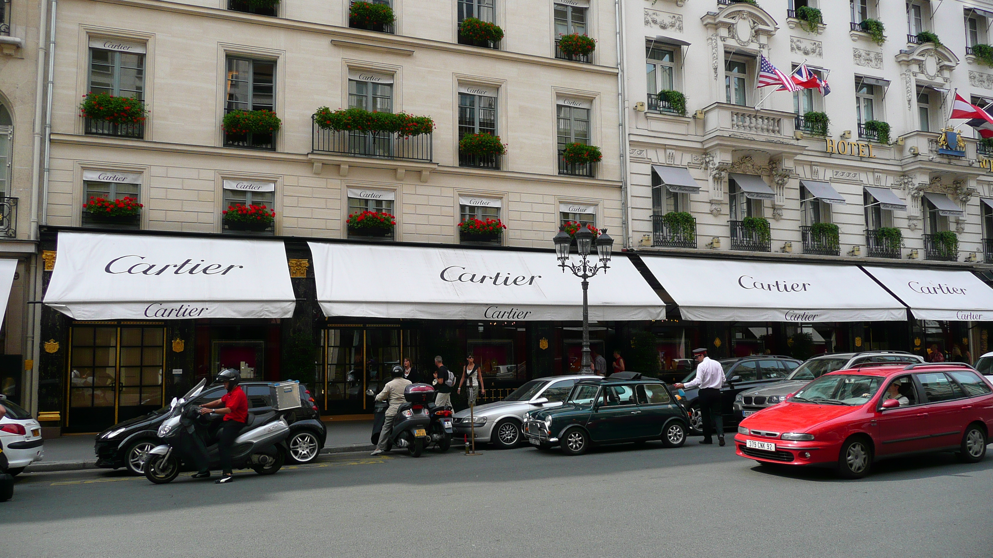 Photo France Paris Rue de la Paix 2007-07 6