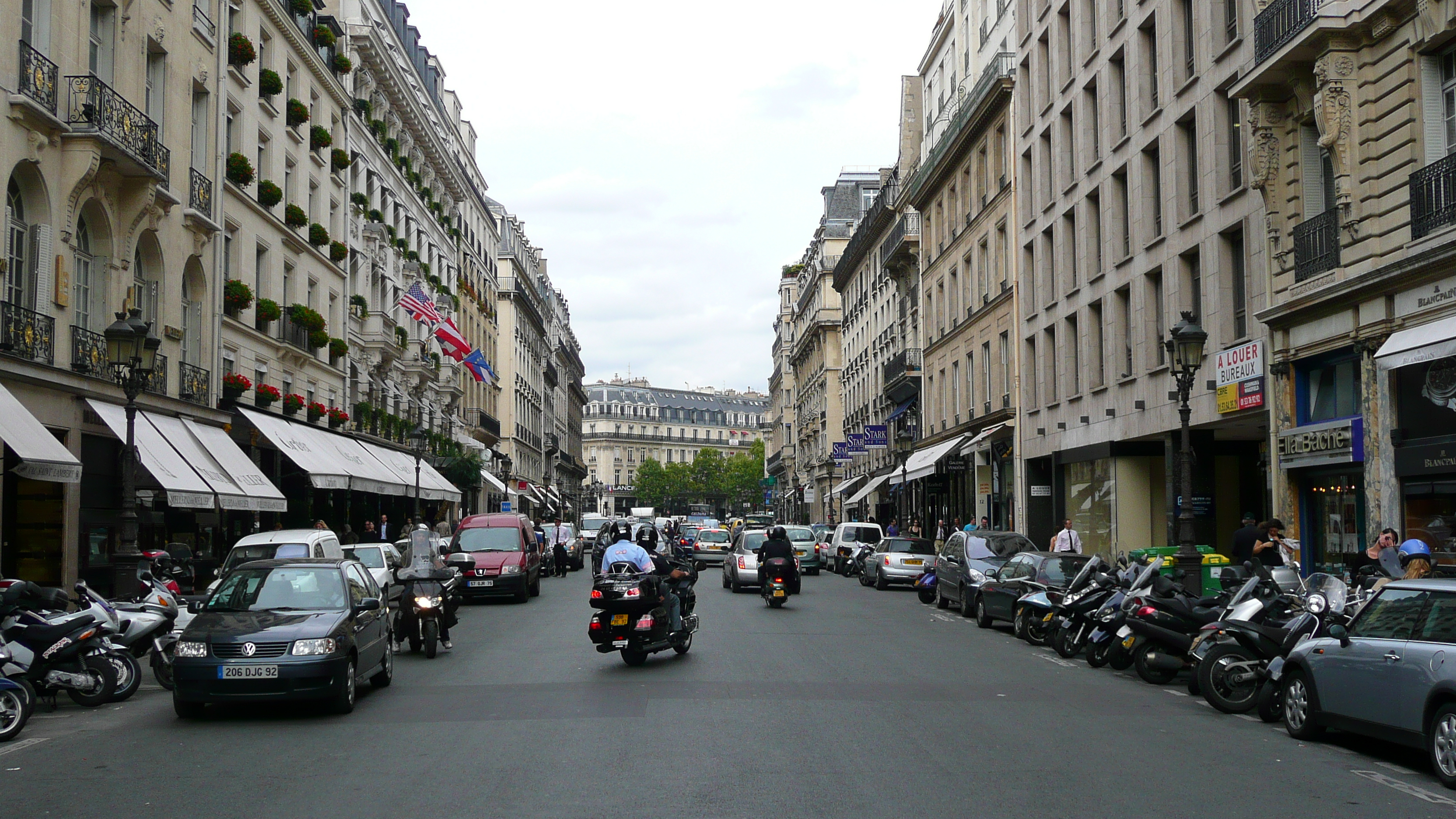 Photo France Paris Rue de la Paix 2007-07 22