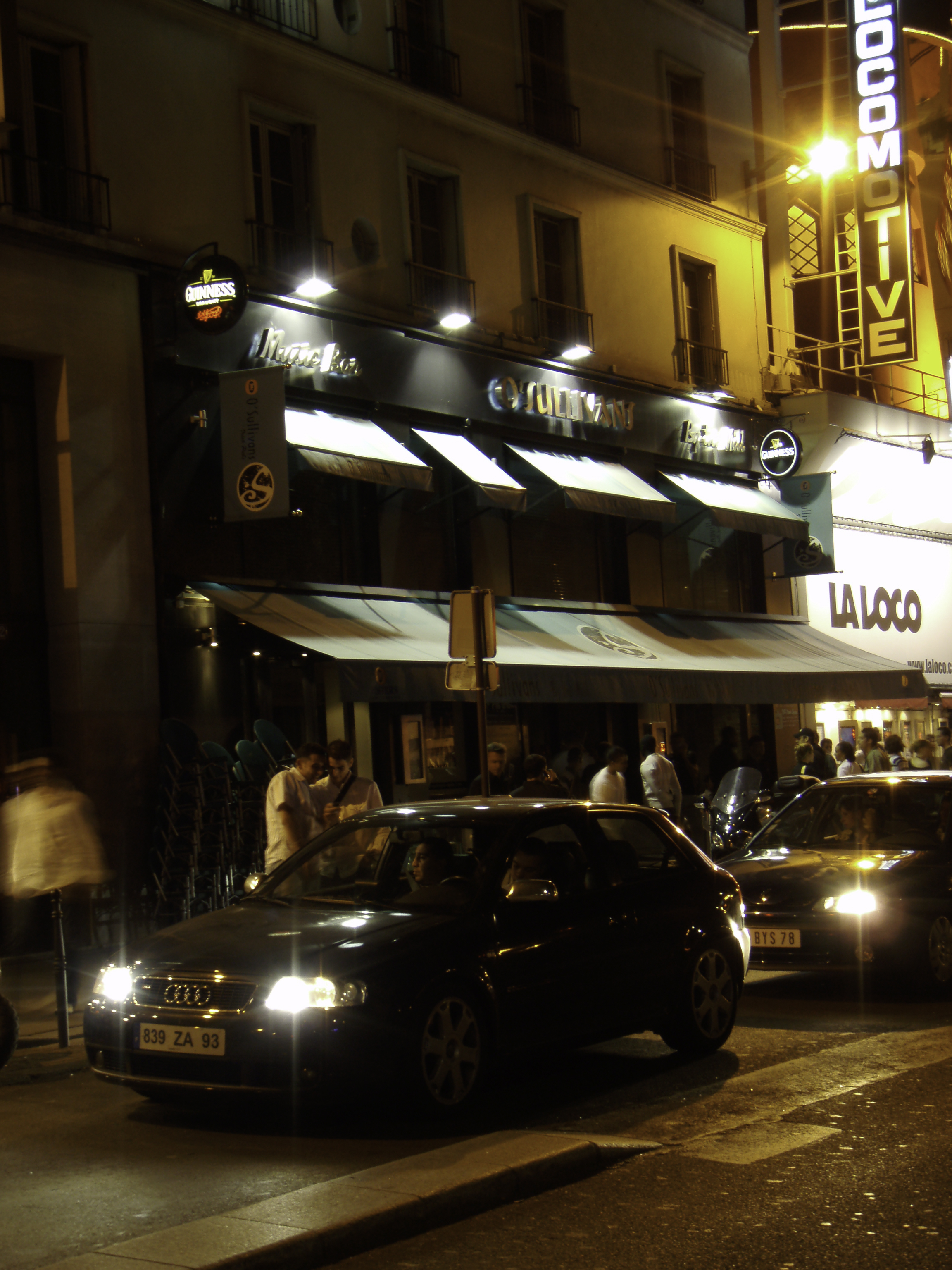 Photo France Paris Pigalle de nuit 2007-07 16