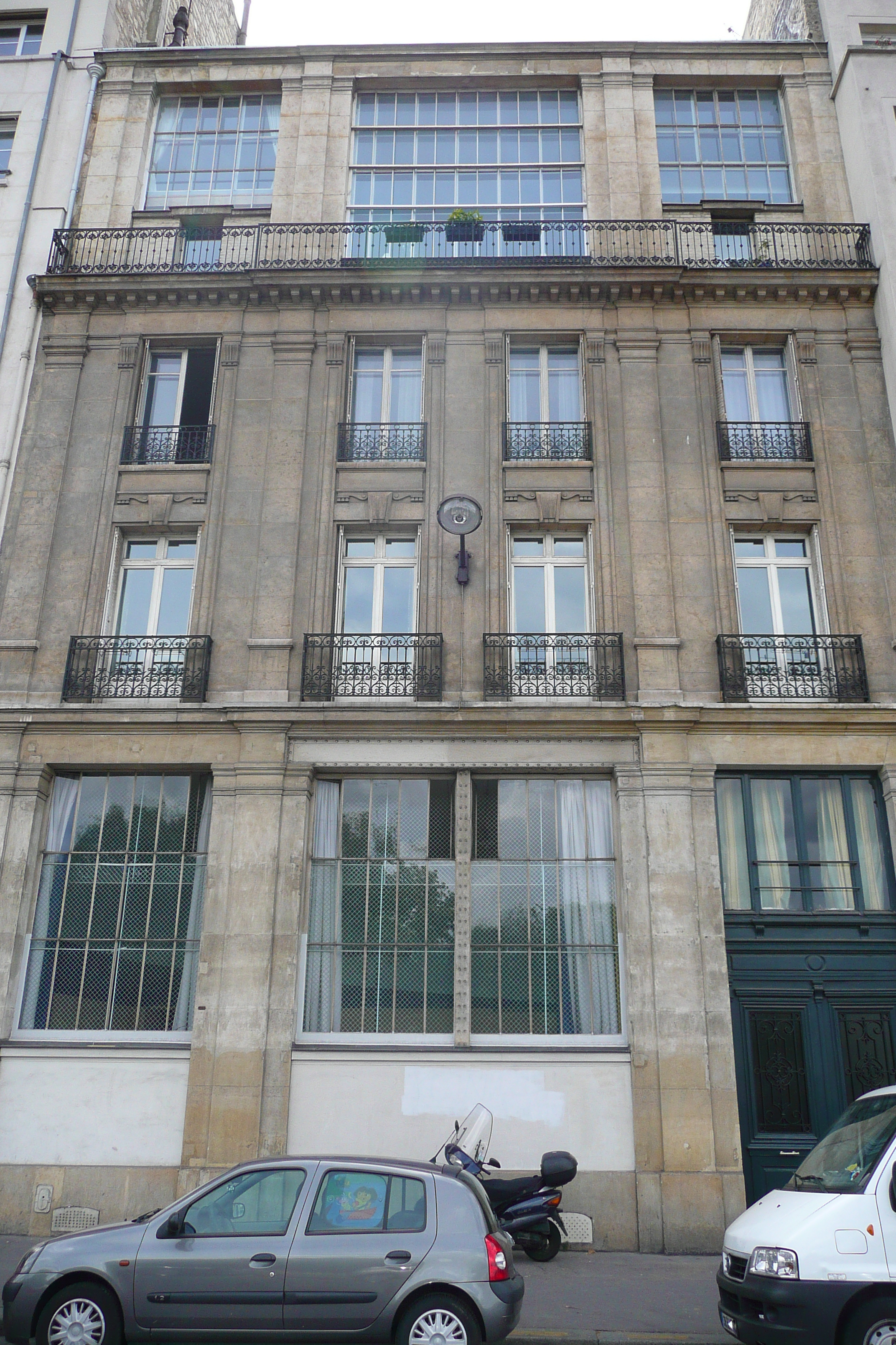 Photo France Paris Rue de Rome 2007-06 8