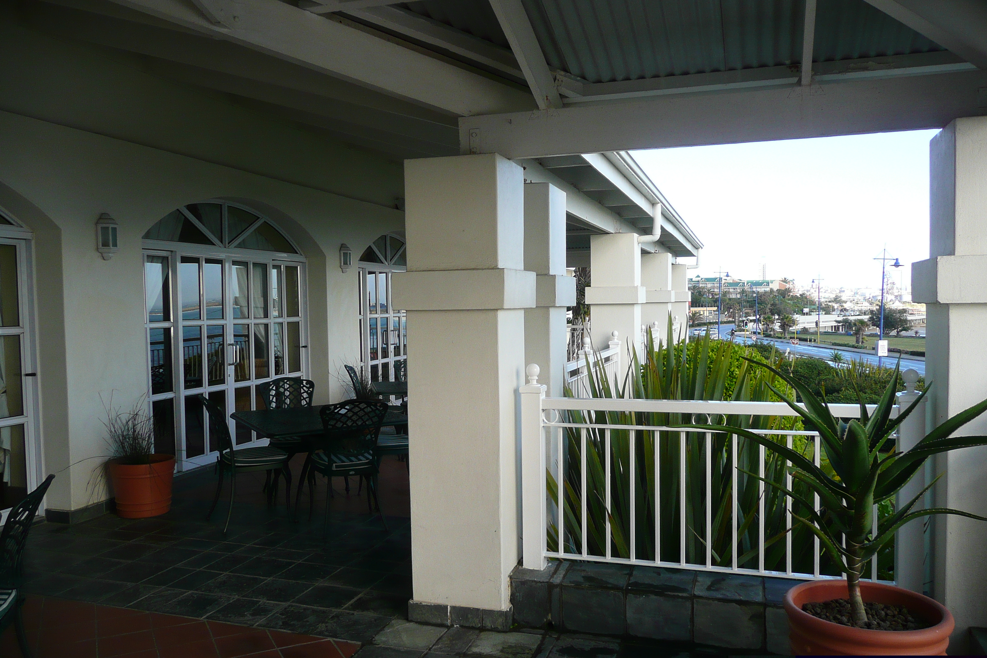 Photo Afrique du Sud Port Elizabeth Hotel Courtyard 2008-09 25