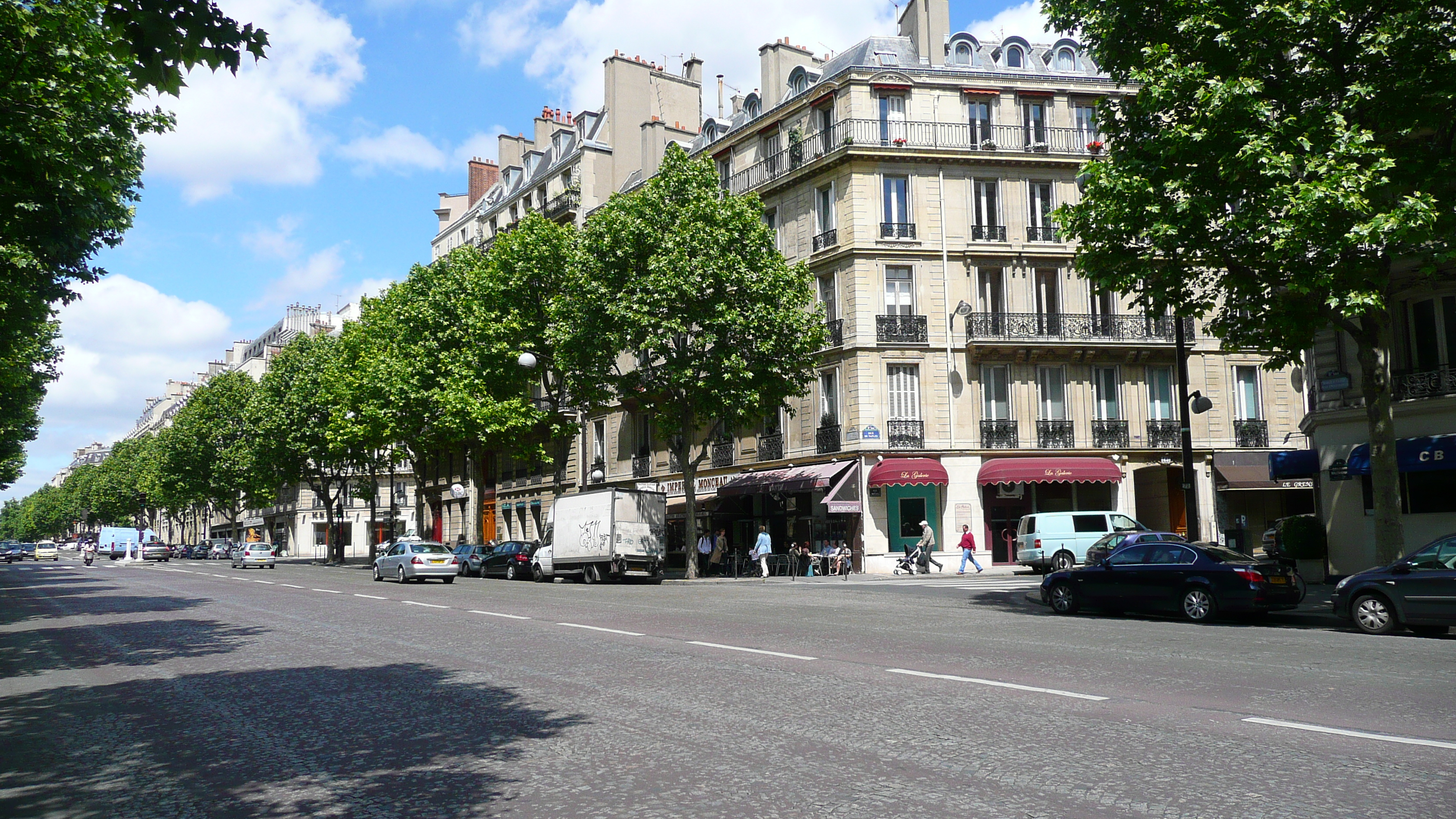 Photo France Paris Boulevard Malesherbes 2007-05 13
