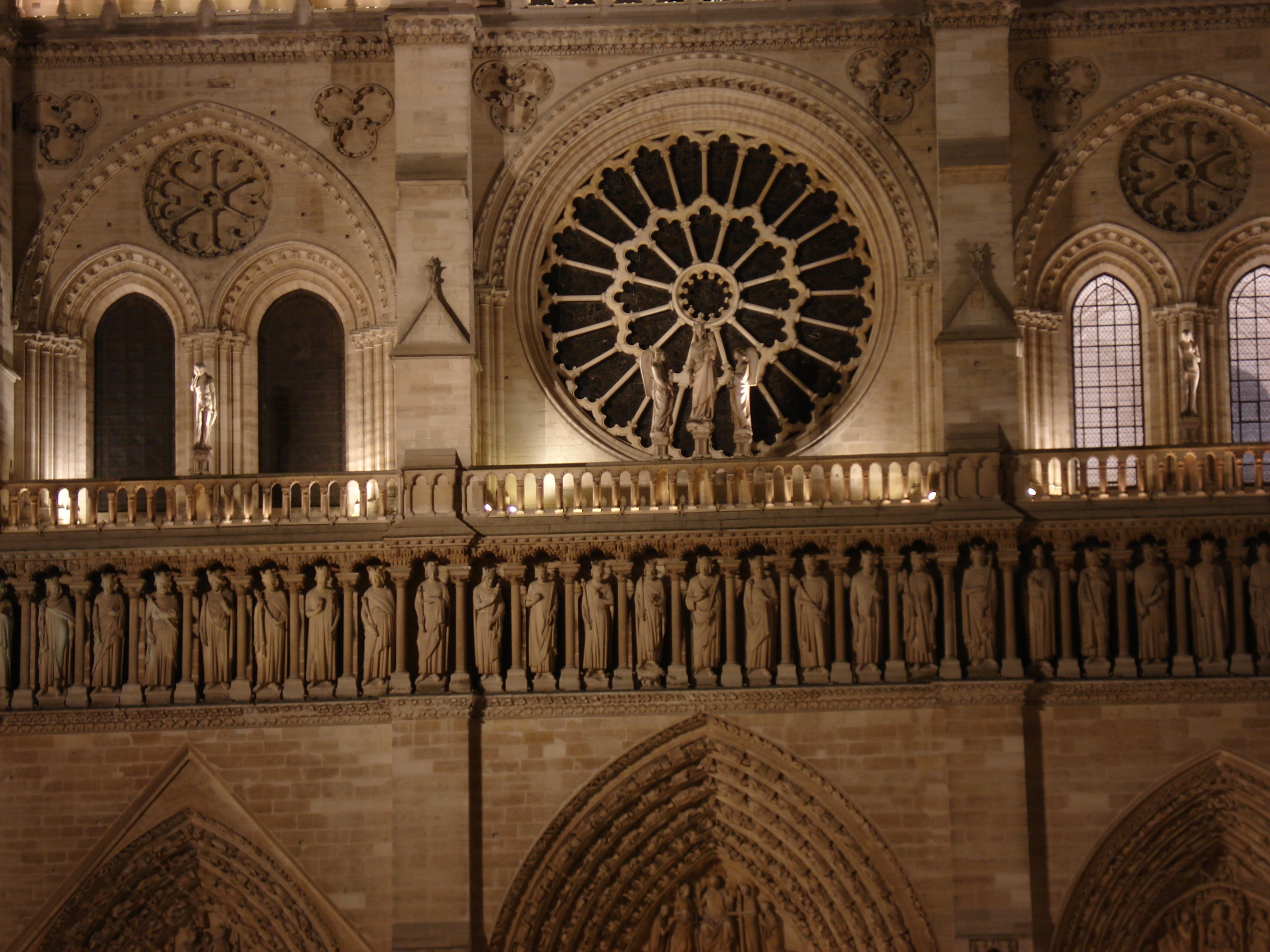 Photo France Paris Notre Dame 2006-03 0