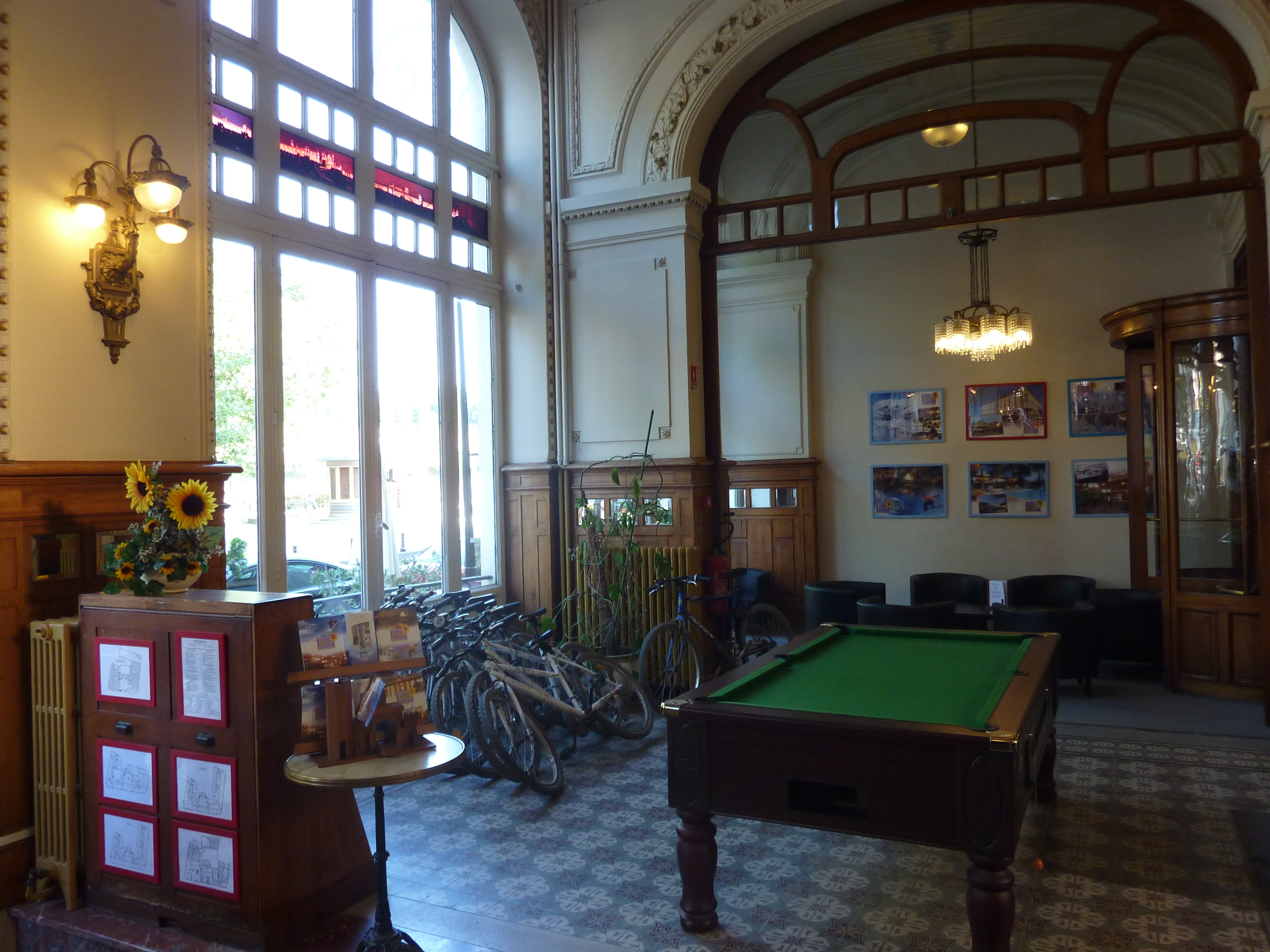 Photo France Carcassonne Hotel Terminus 2009-07 17