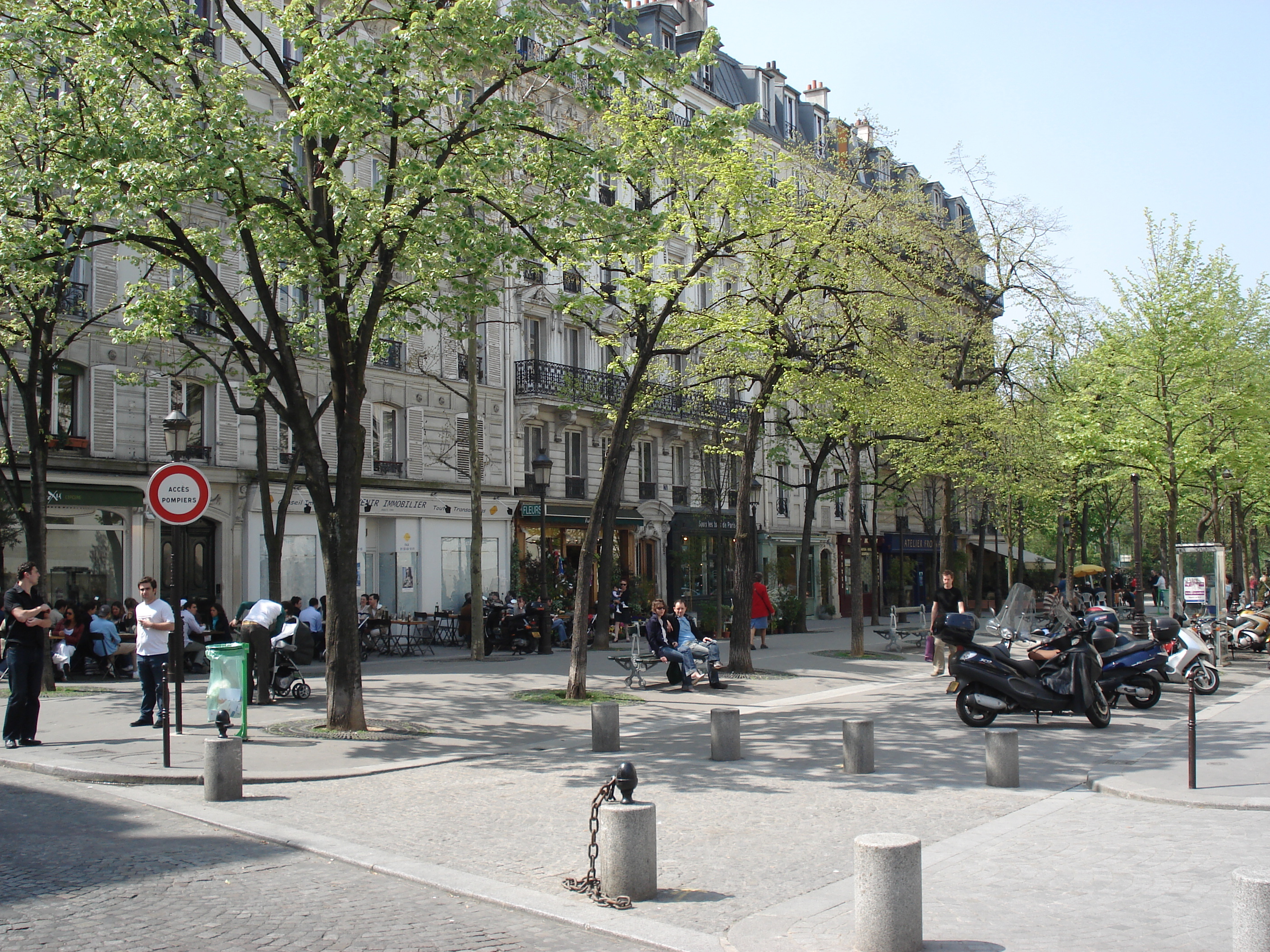 Photo France Paris 17eme Arrondissement 2006-04 10