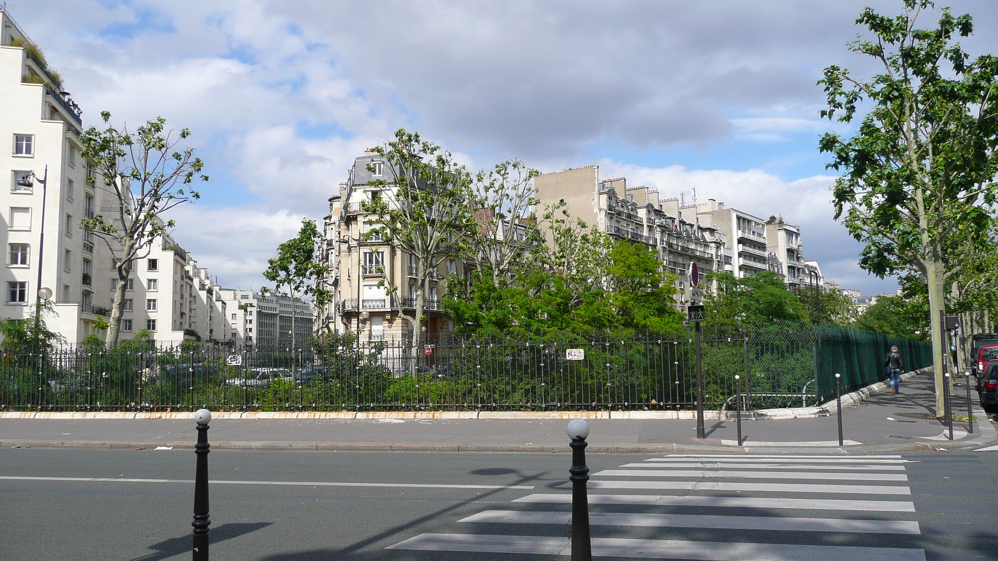 Photo France Paris 17eme Arrondissement Boulevard Péreire 2007-05 25