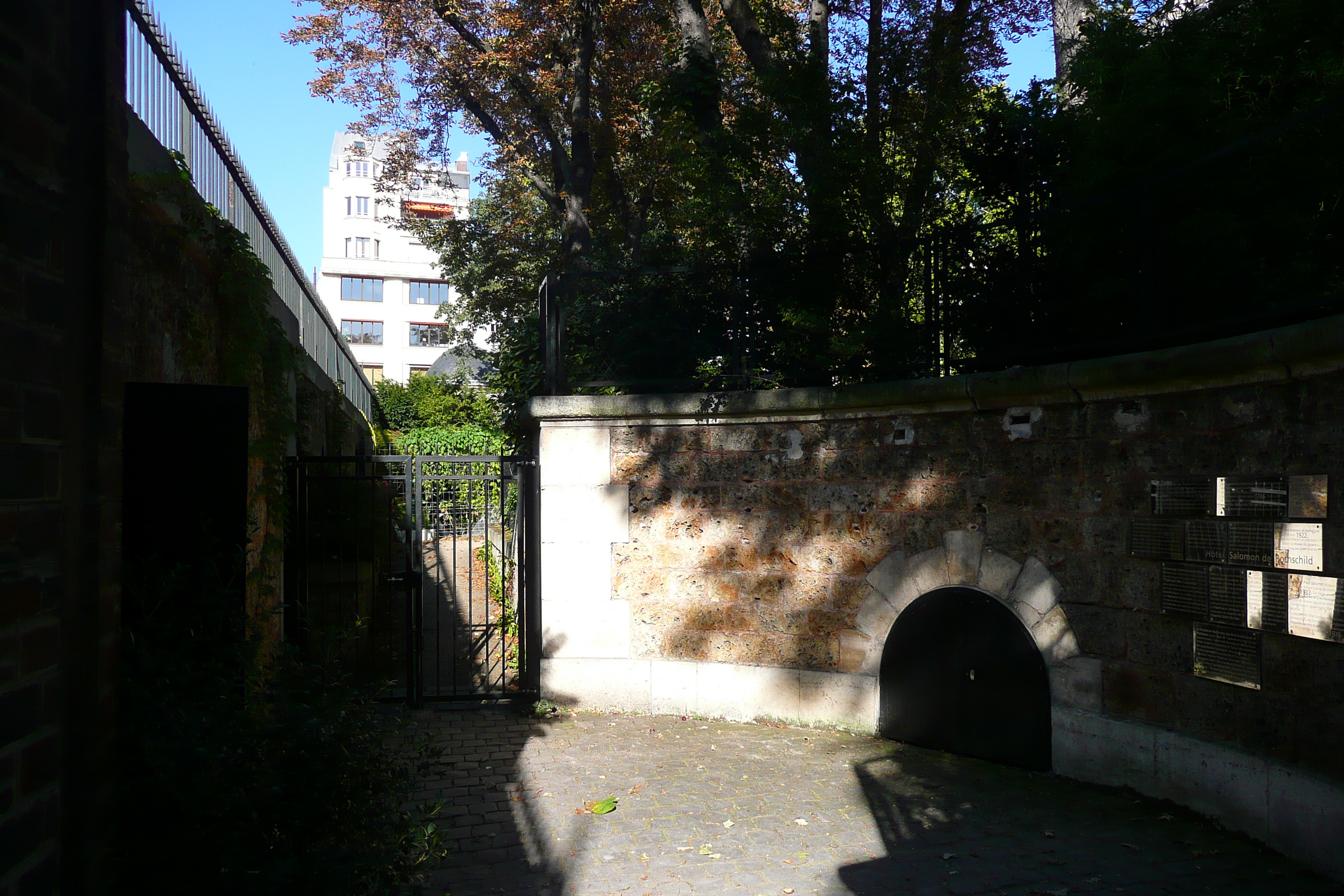 Photo France Paris Avenue de Friedland 2007-09 100