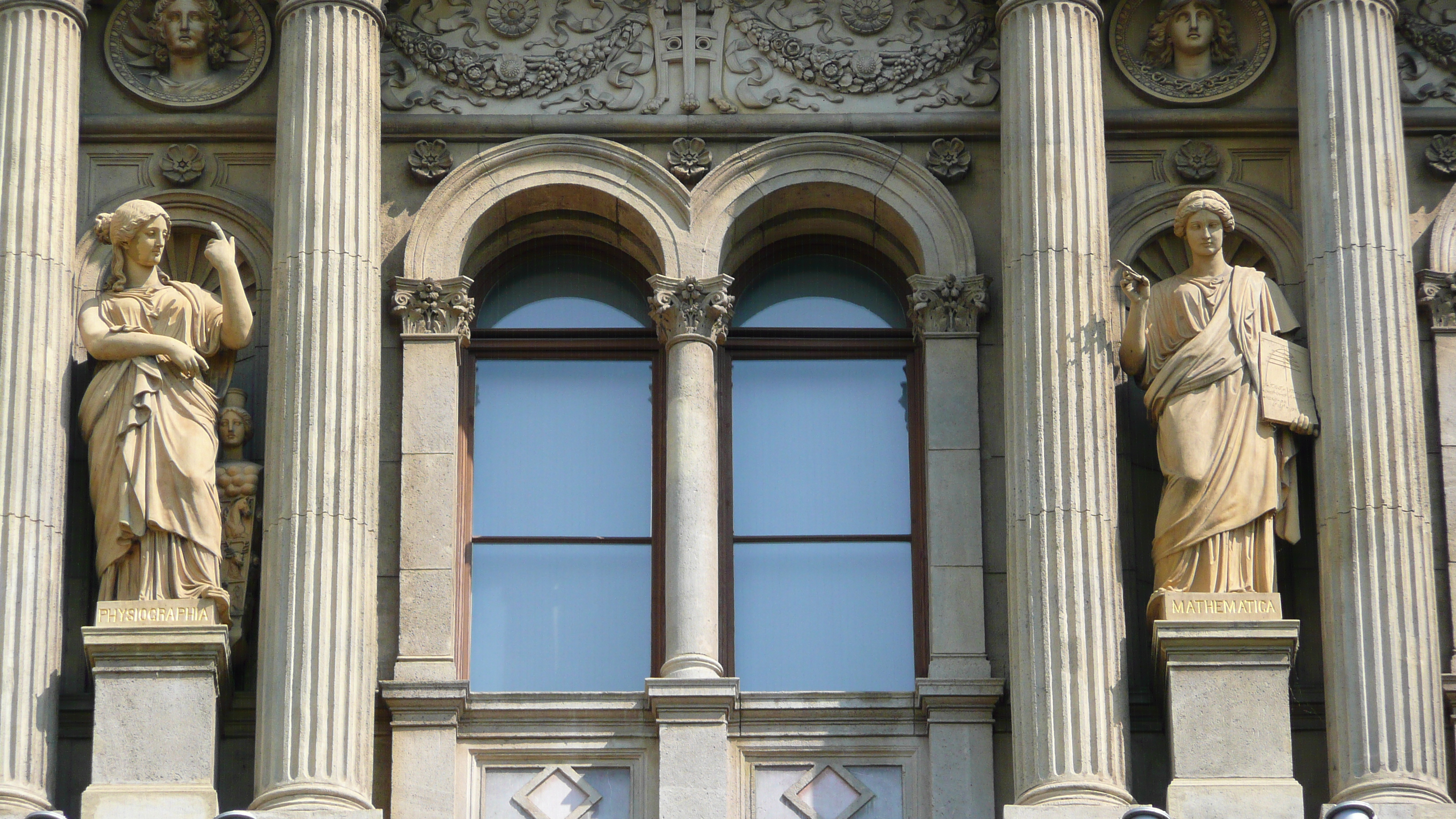 Photo Hongrie Budapest Centre de Budapest 2007-06 204