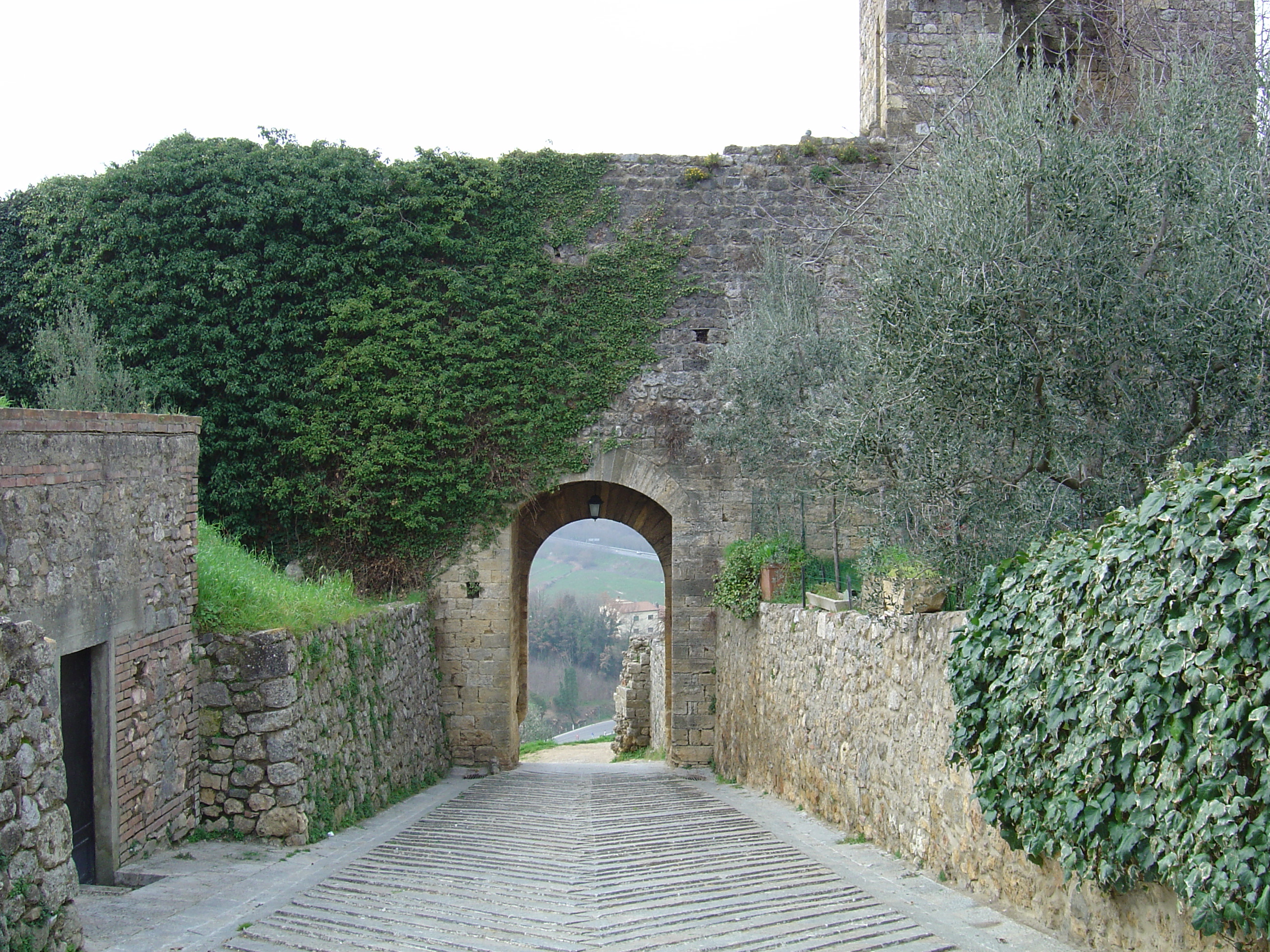 Photo Italie Monteriggioni 2004-03 4