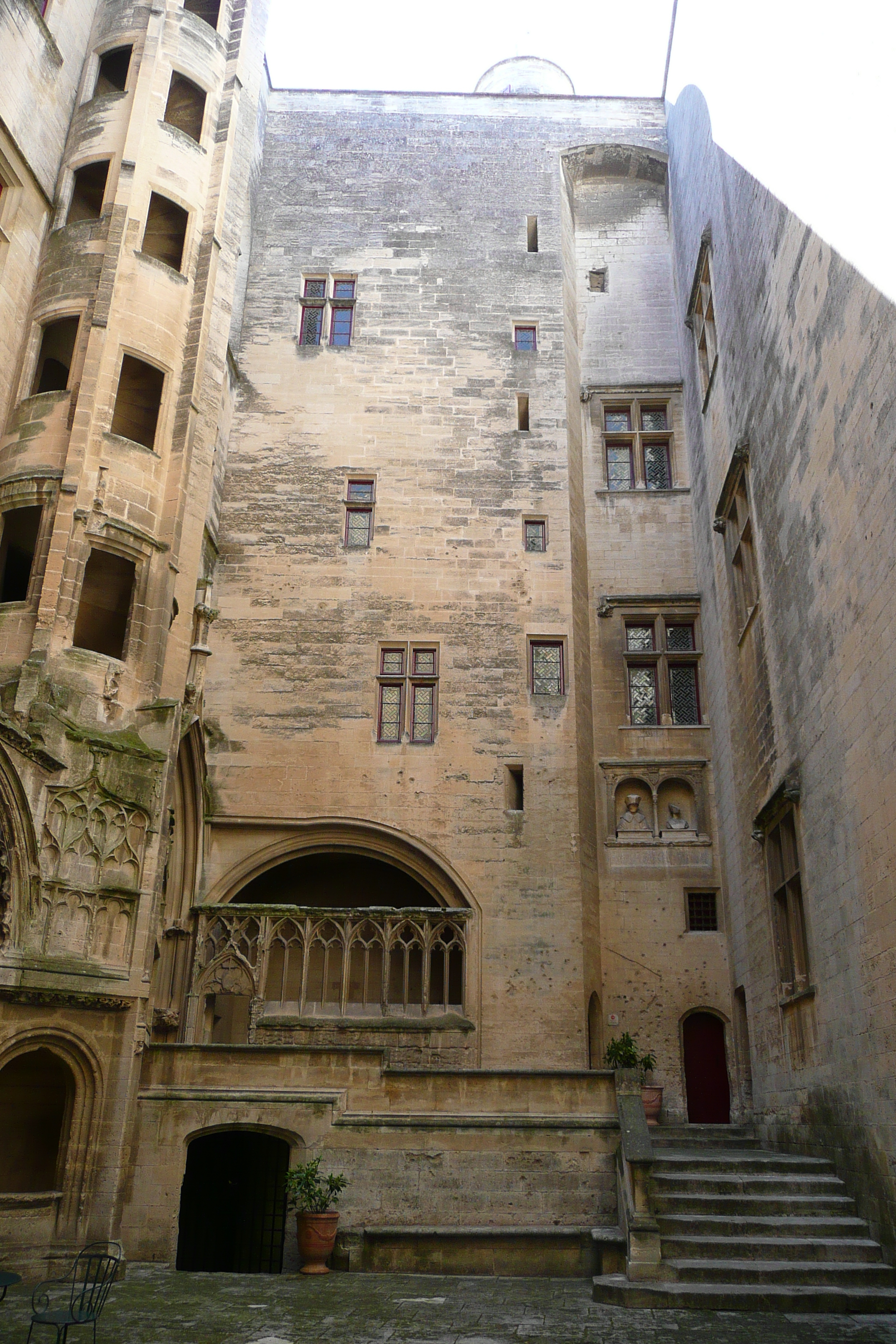 Photo France Tarascon Château du Roi René 2008-04 33