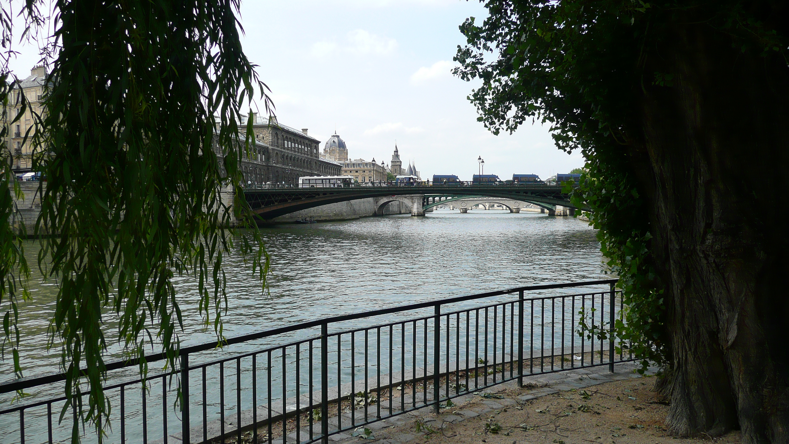 Photo France Paris La Seine 2007-06 97
