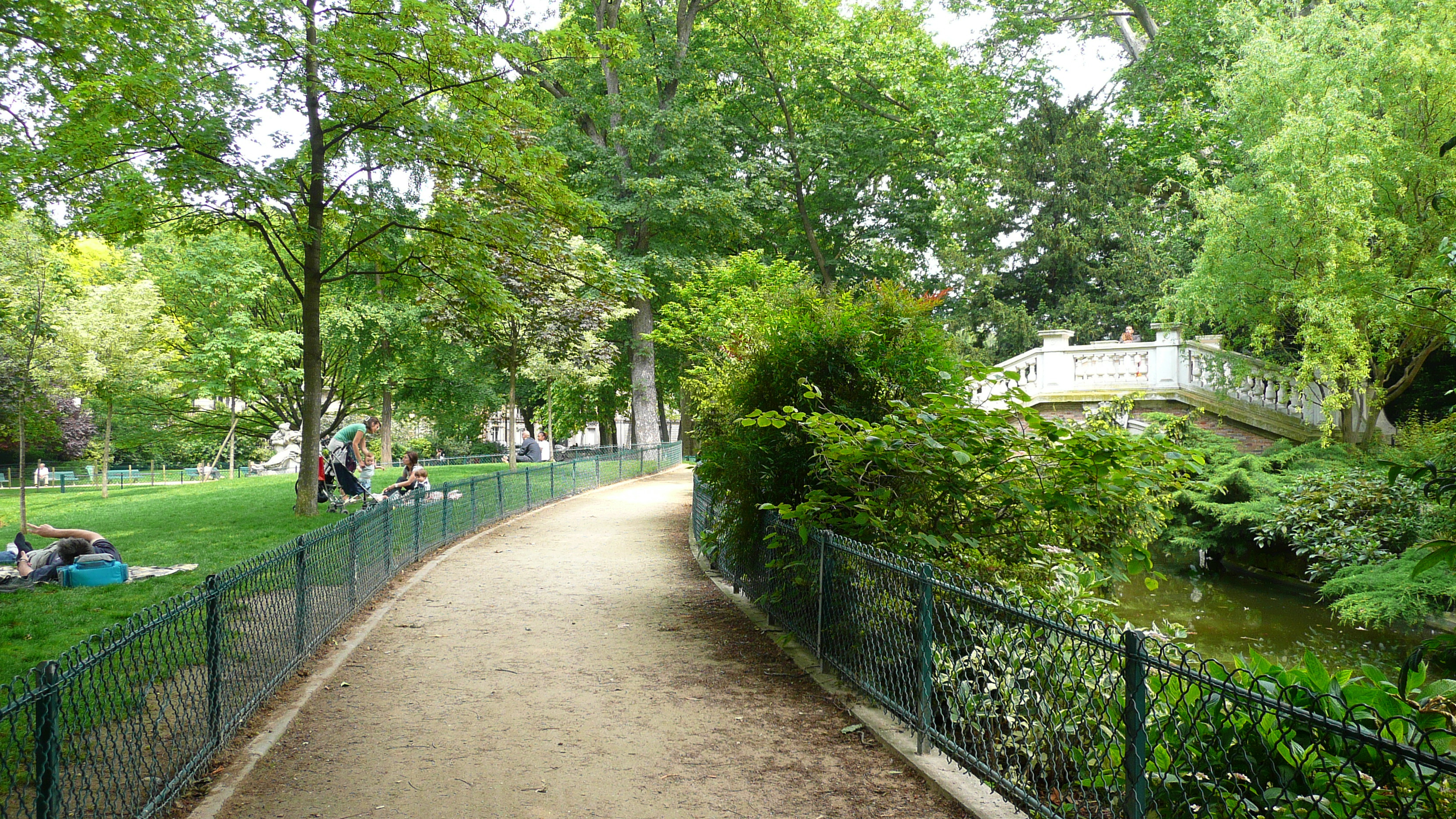 Photo France Paris Parc Monceau 2007-06 15