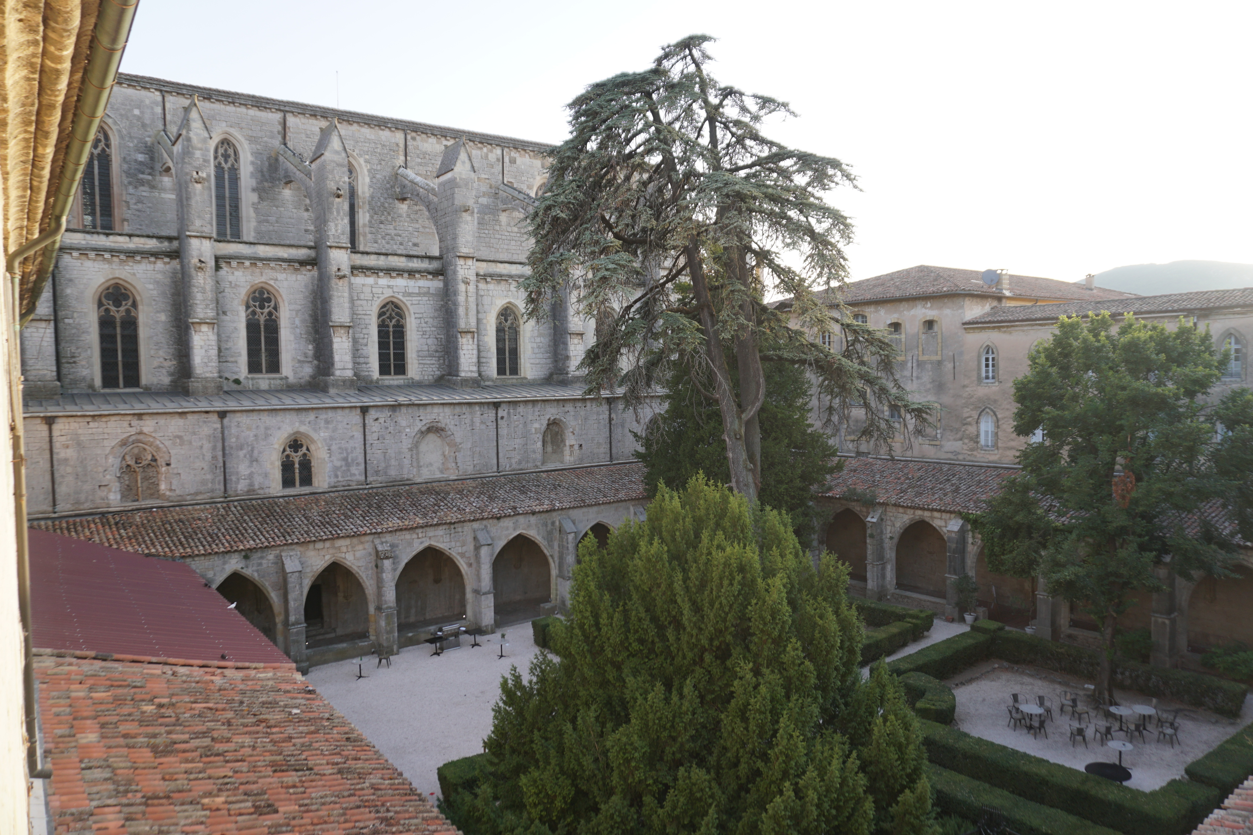 Photo France Saint Maximin la Sainte Baume Hôtel Le Couvent Royal Saint Maximin 2017-08 21