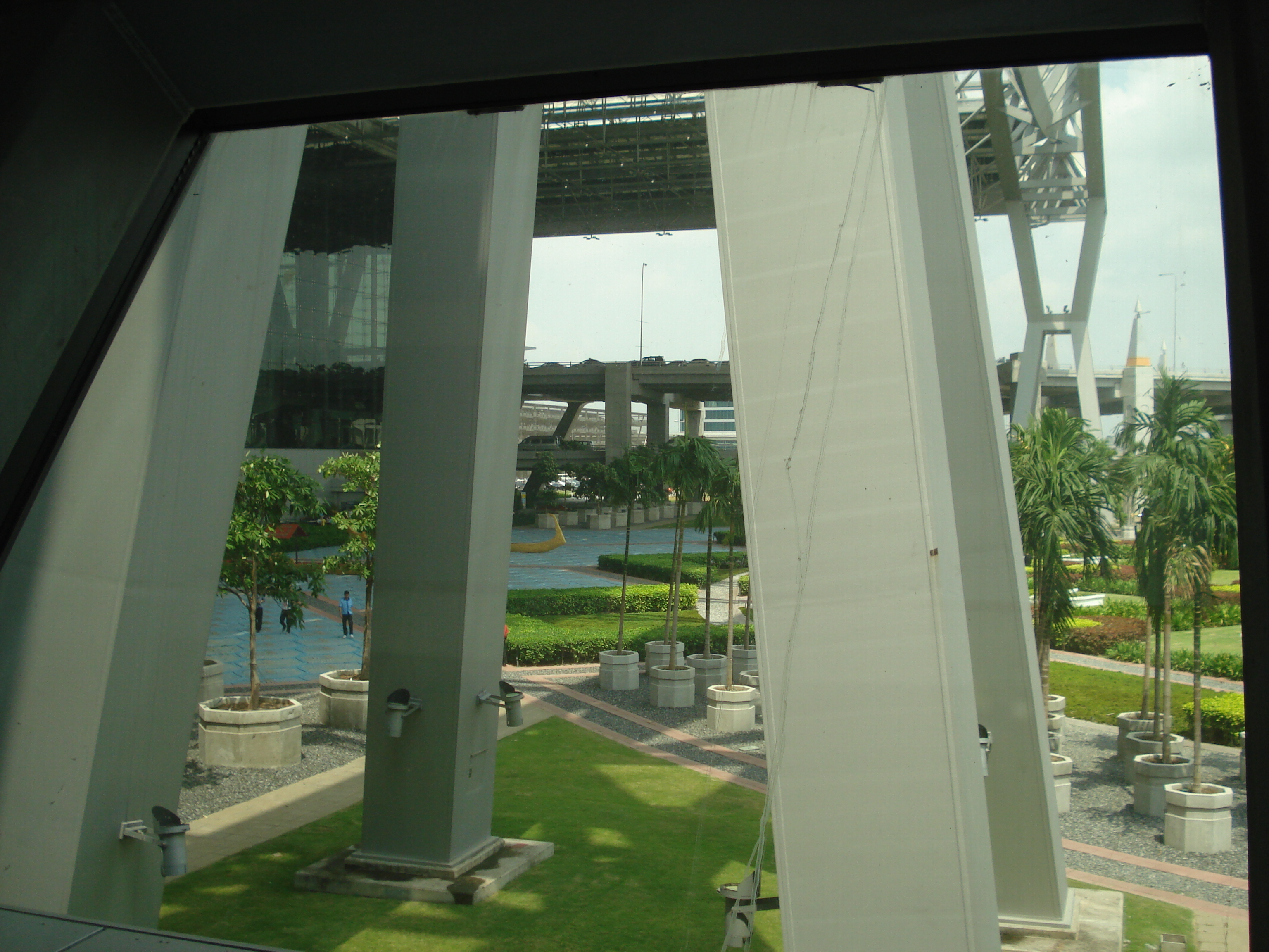 Photo Thaïlande Bangkok Aéroport Suvarnabhumi 2007-02 31